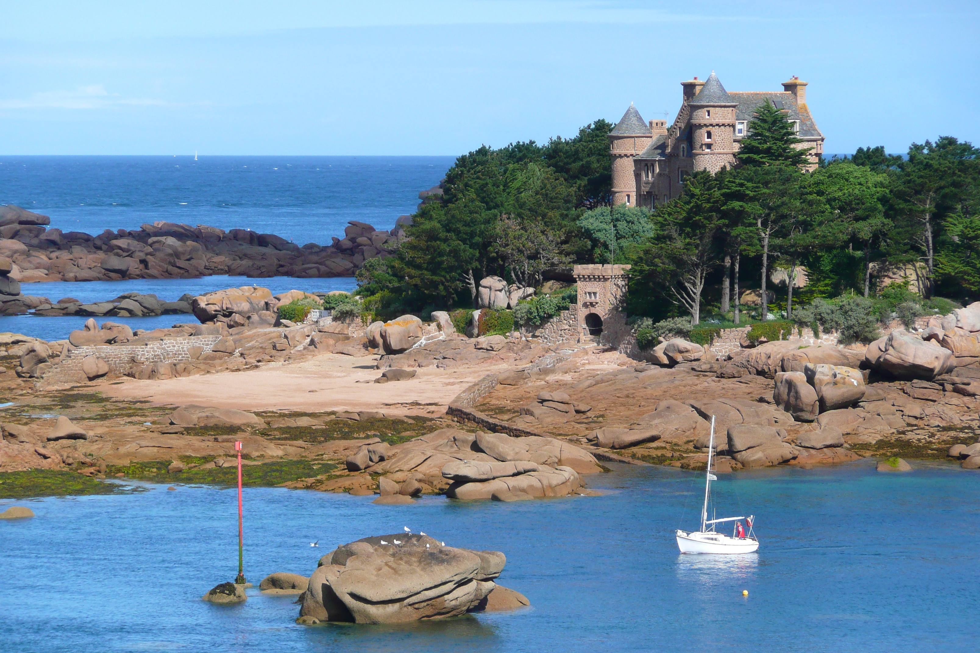 Picture France Perros Guirec Ploumanach 2007-08 39 - History Ploumanach