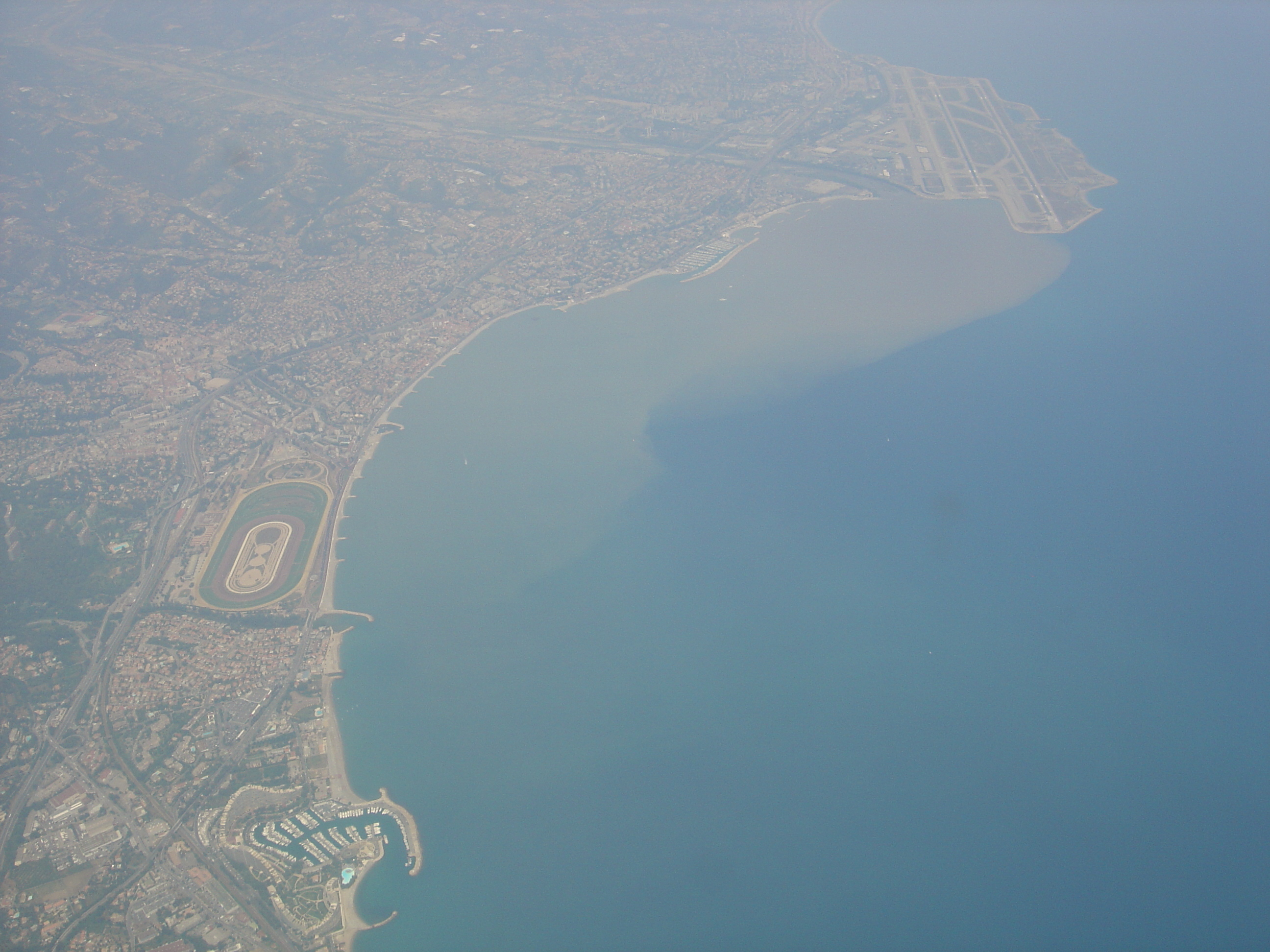 Picture France Nice Airport 2005-06 7 - Tours Nice Airport