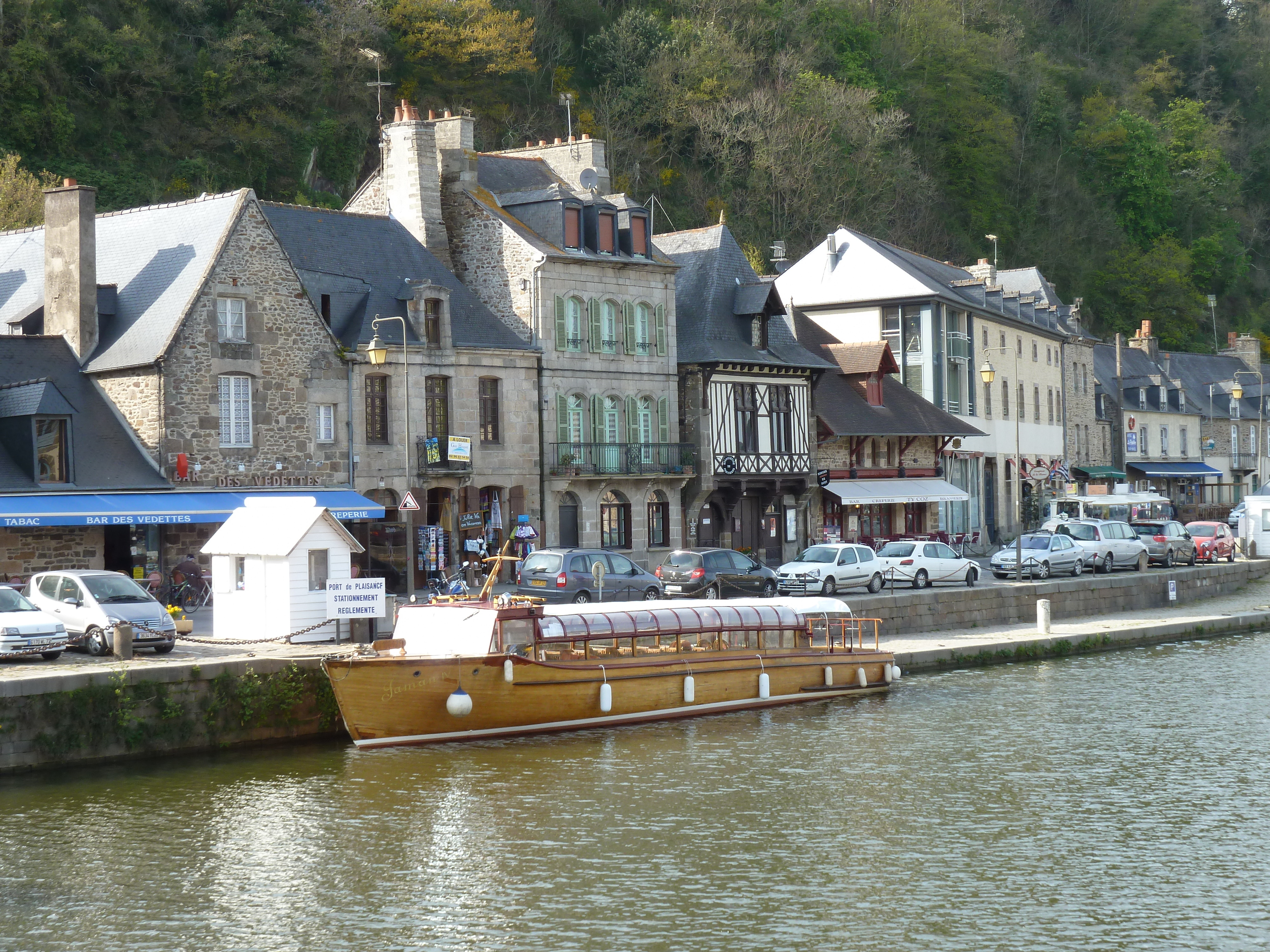 Picture France Dinan Dinan Riverside 2010-04 23 - Discovery Dinan Riverside