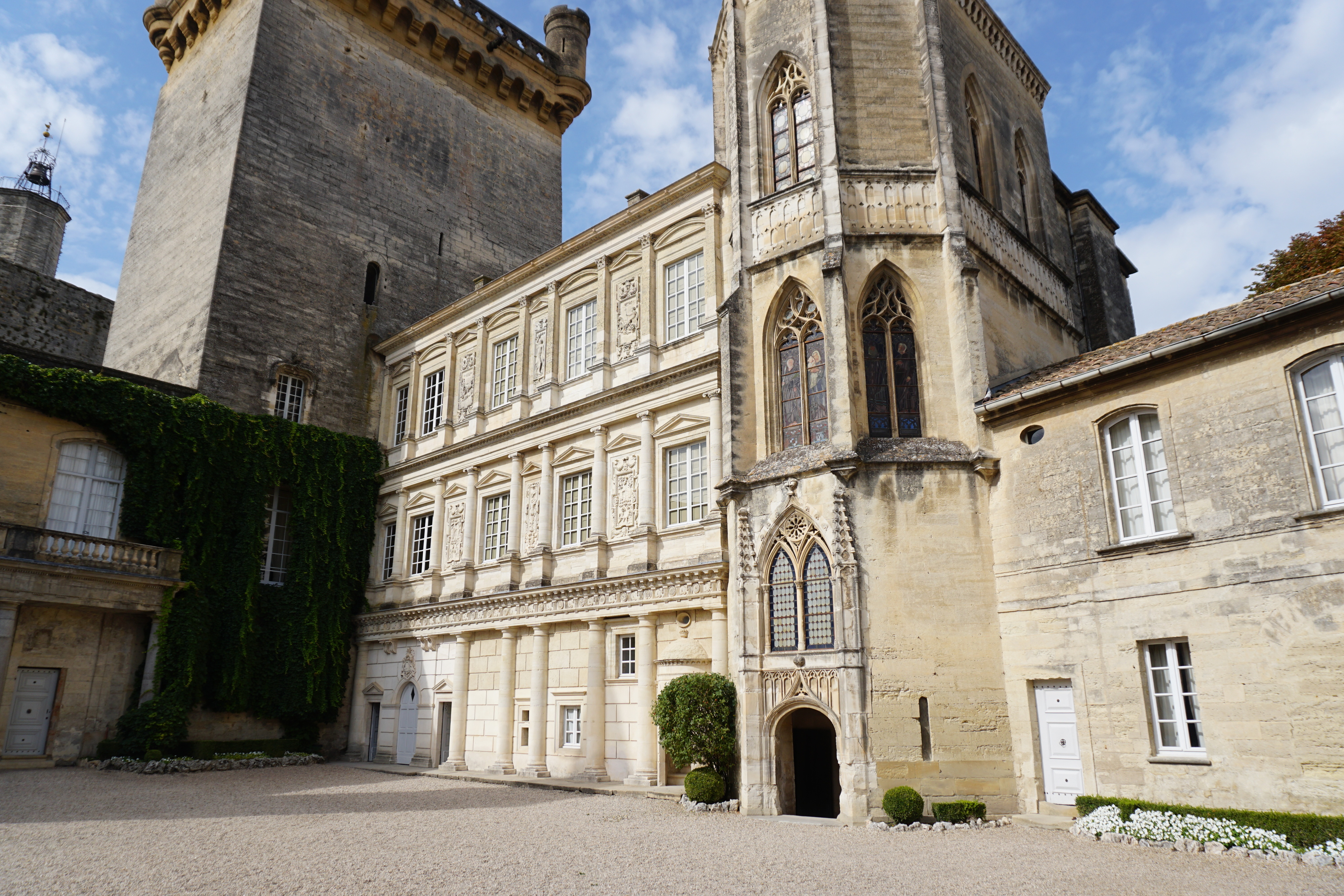 Picture France Uzes 2017-08 29 - History Uzes