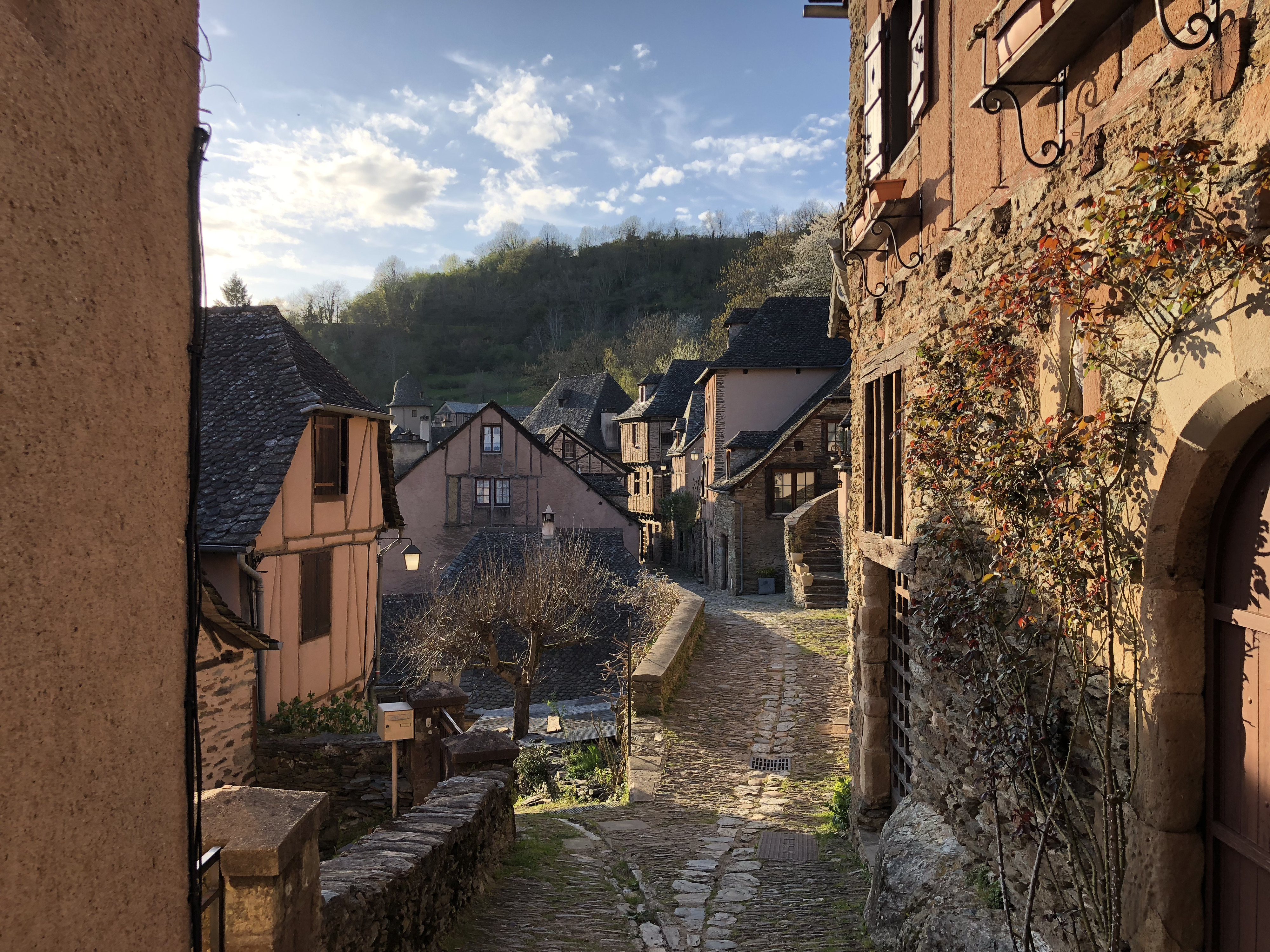 Picture France Conques 2018-04 190 - History Conques