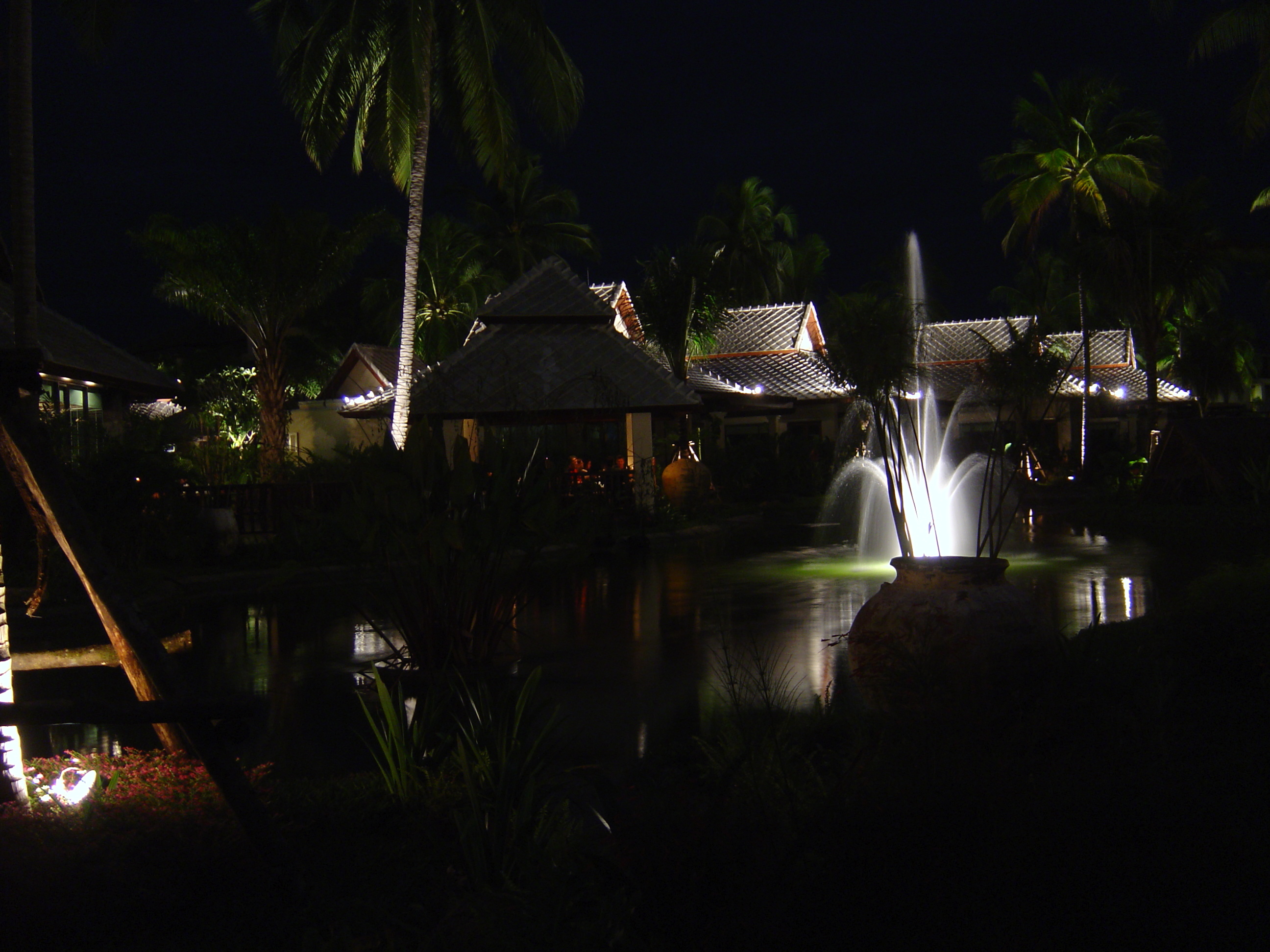 Picture Thailand Khao Lak Meridien Khao Lak Hotel By Night 2005-12 14 - History By Night