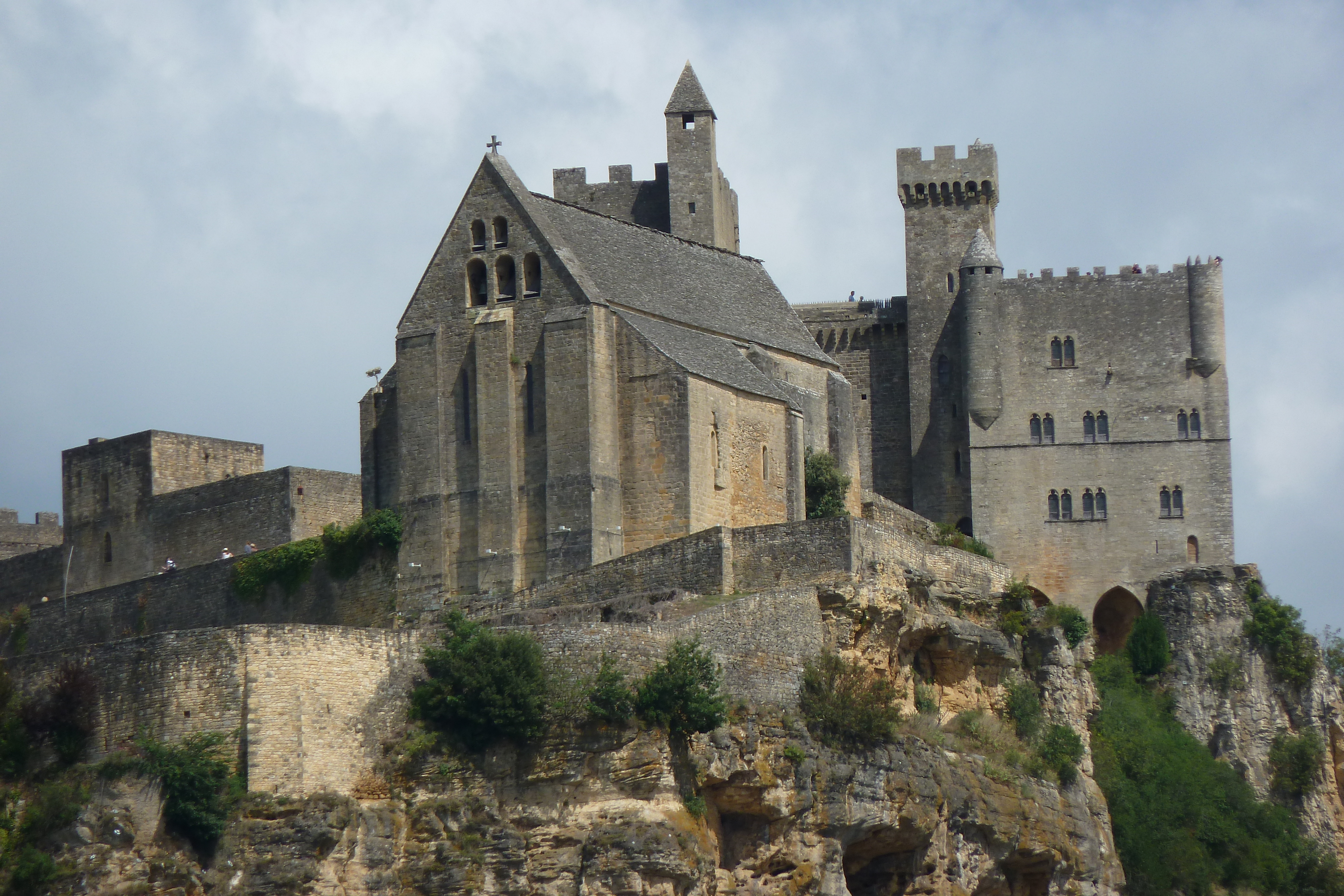 Picture France Beynac Castle 2010-08 8 - History Beynac Castle