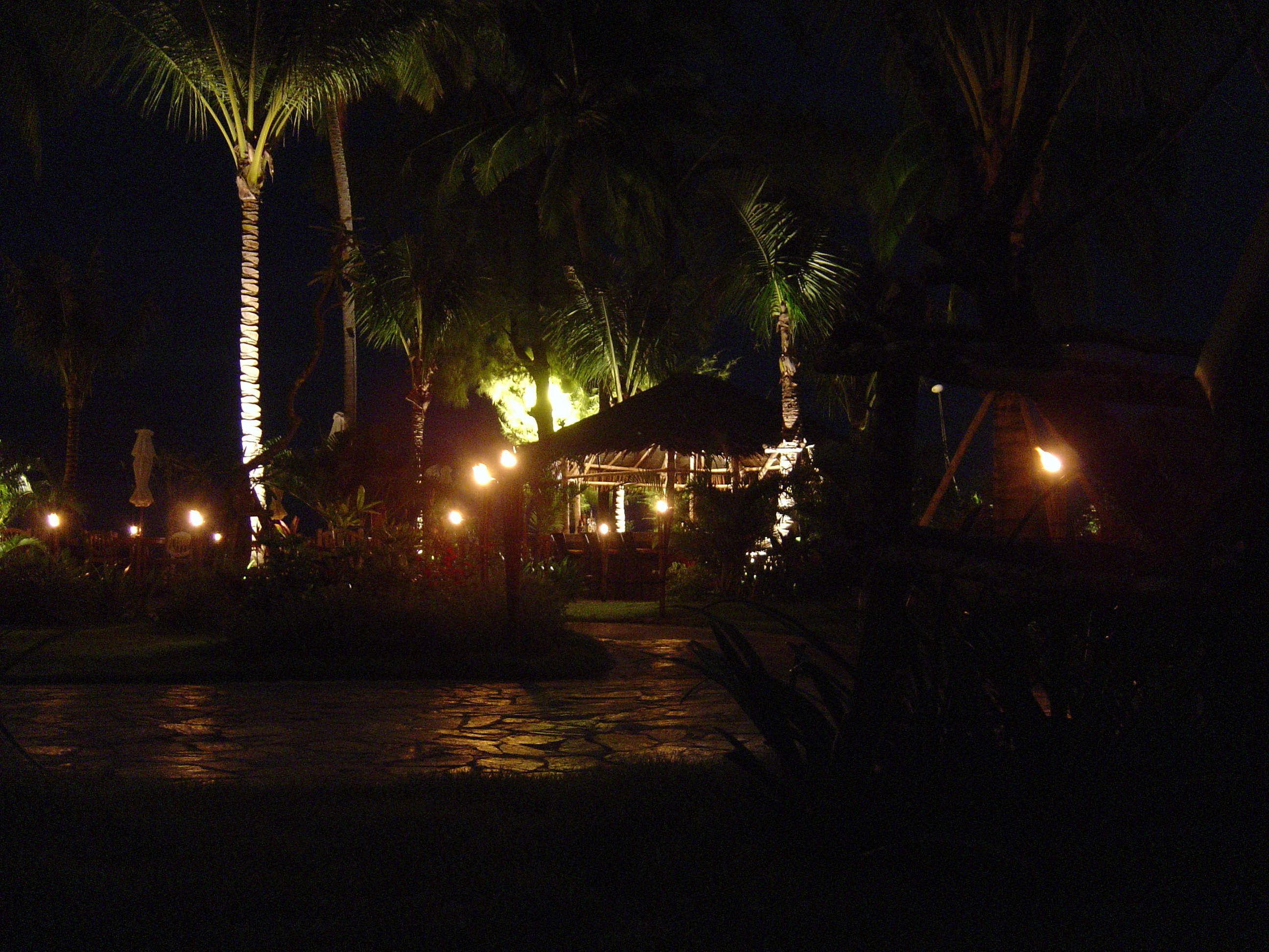 Picture Thailand Khao Lak Meridien Khao Lak Hotel By Night 2005-12 27 - Discovery By Night