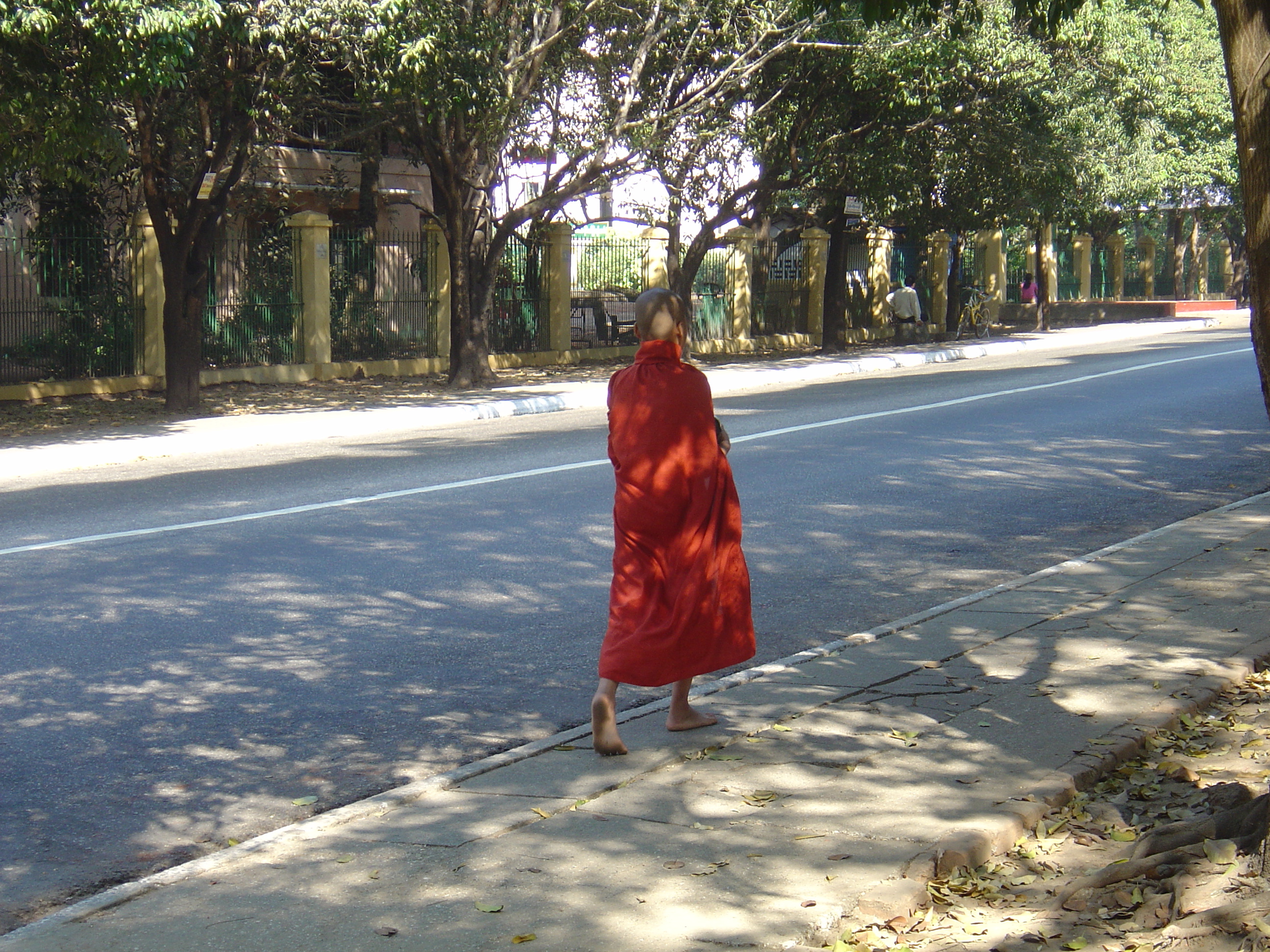 Picture Myanmar Yangon 2005-01 18 - Tour Yangon