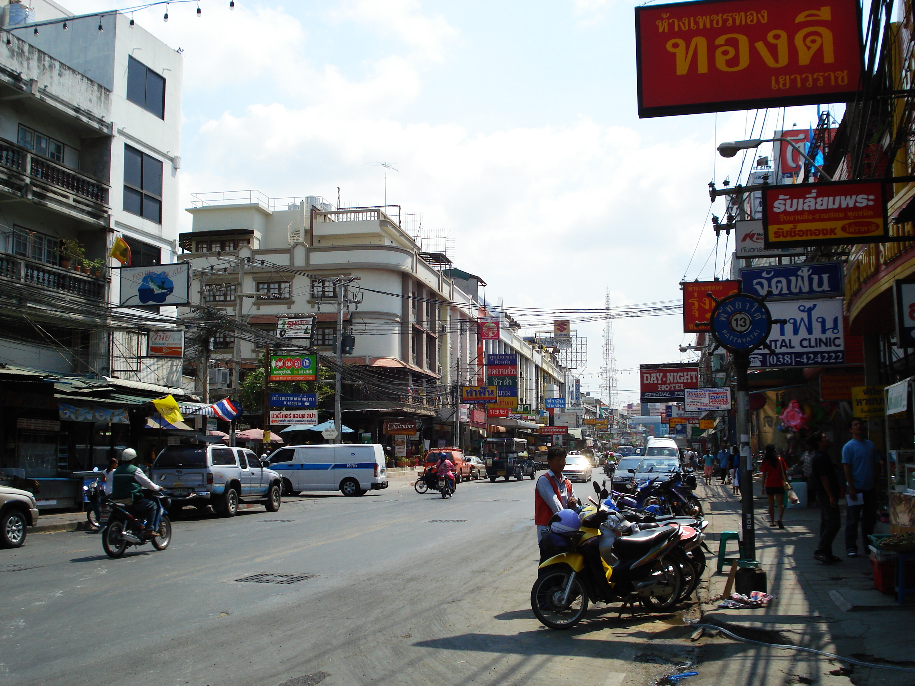 Picture Thailand Pattaya Pattaya Tai Road 2007-03 23 - Tour Pattaya Tai Road