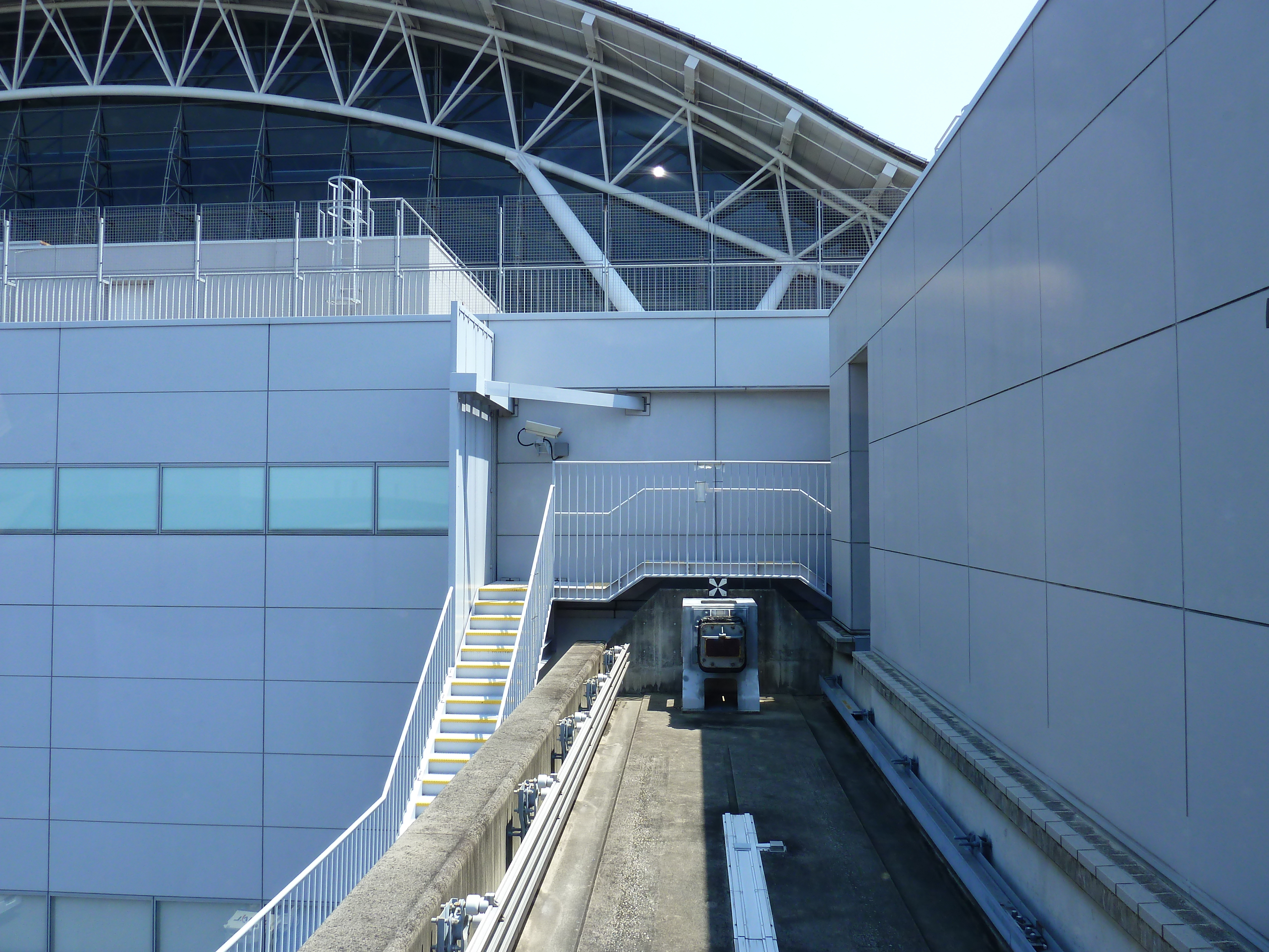 Picture Japan Kansai Airport 2010-06 19 - Recreation Kansai Airport