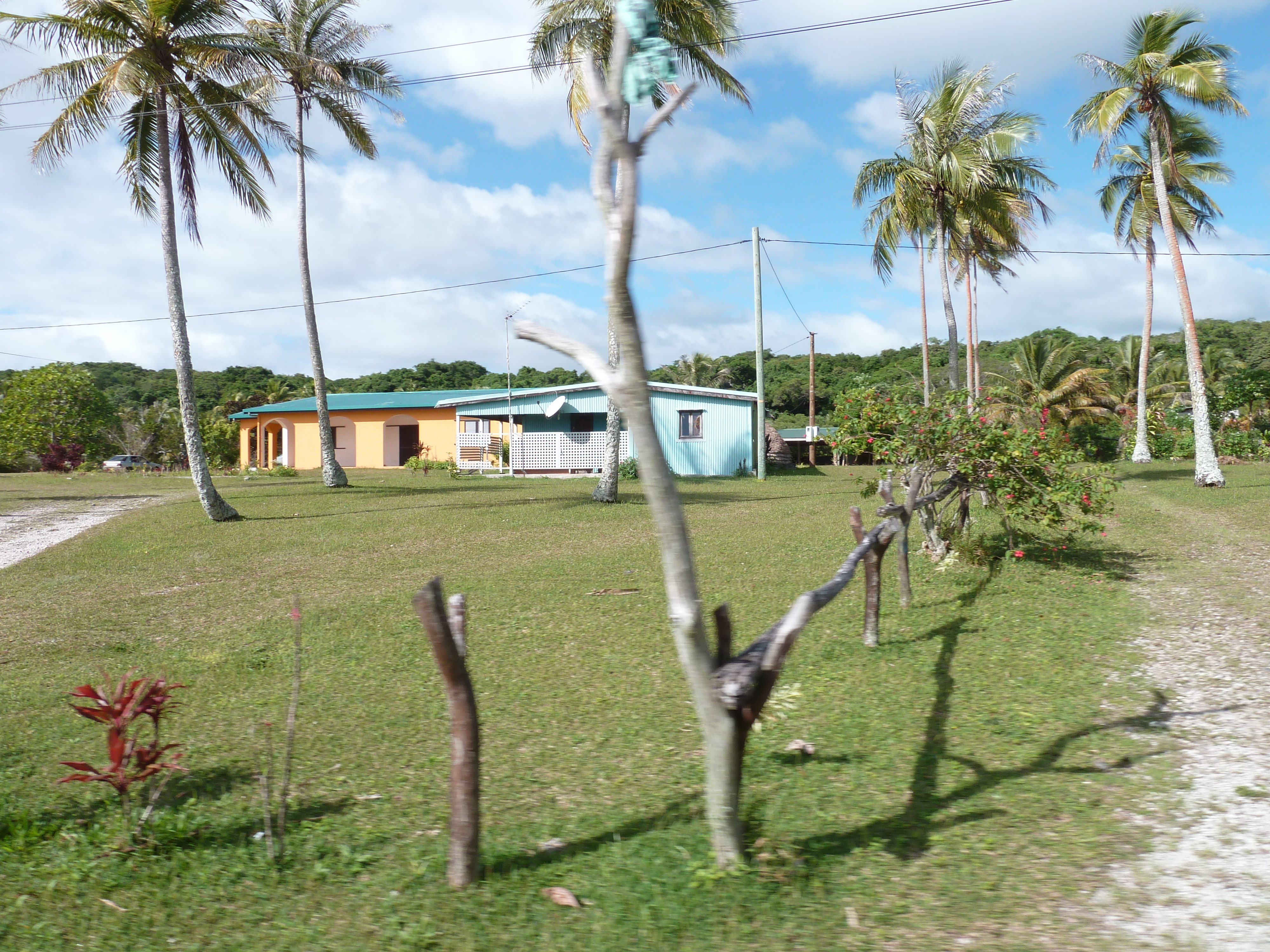 Picture New Caledonia Lifou Josip 2010-05 20 - Around Josip