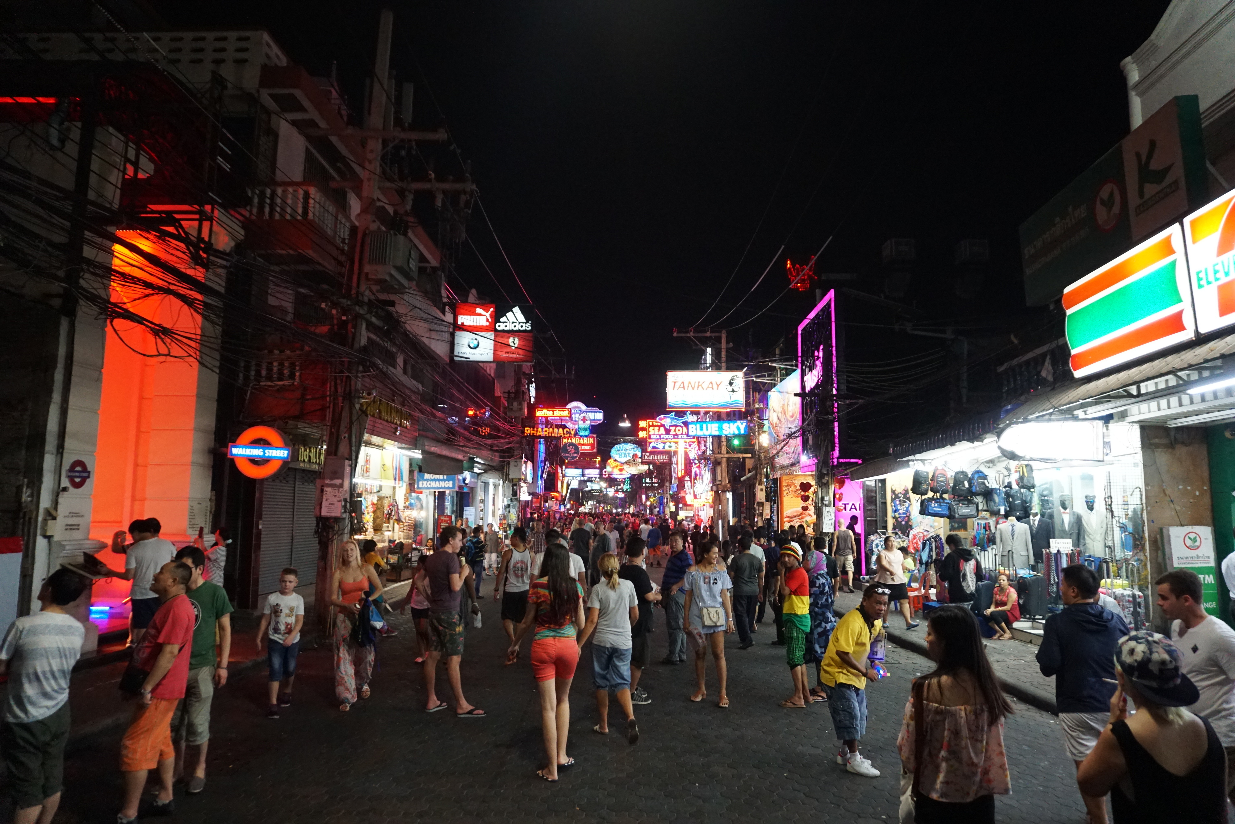 Picture Thailand Pattaya Walking street 2016-12 0 - Around Walking street