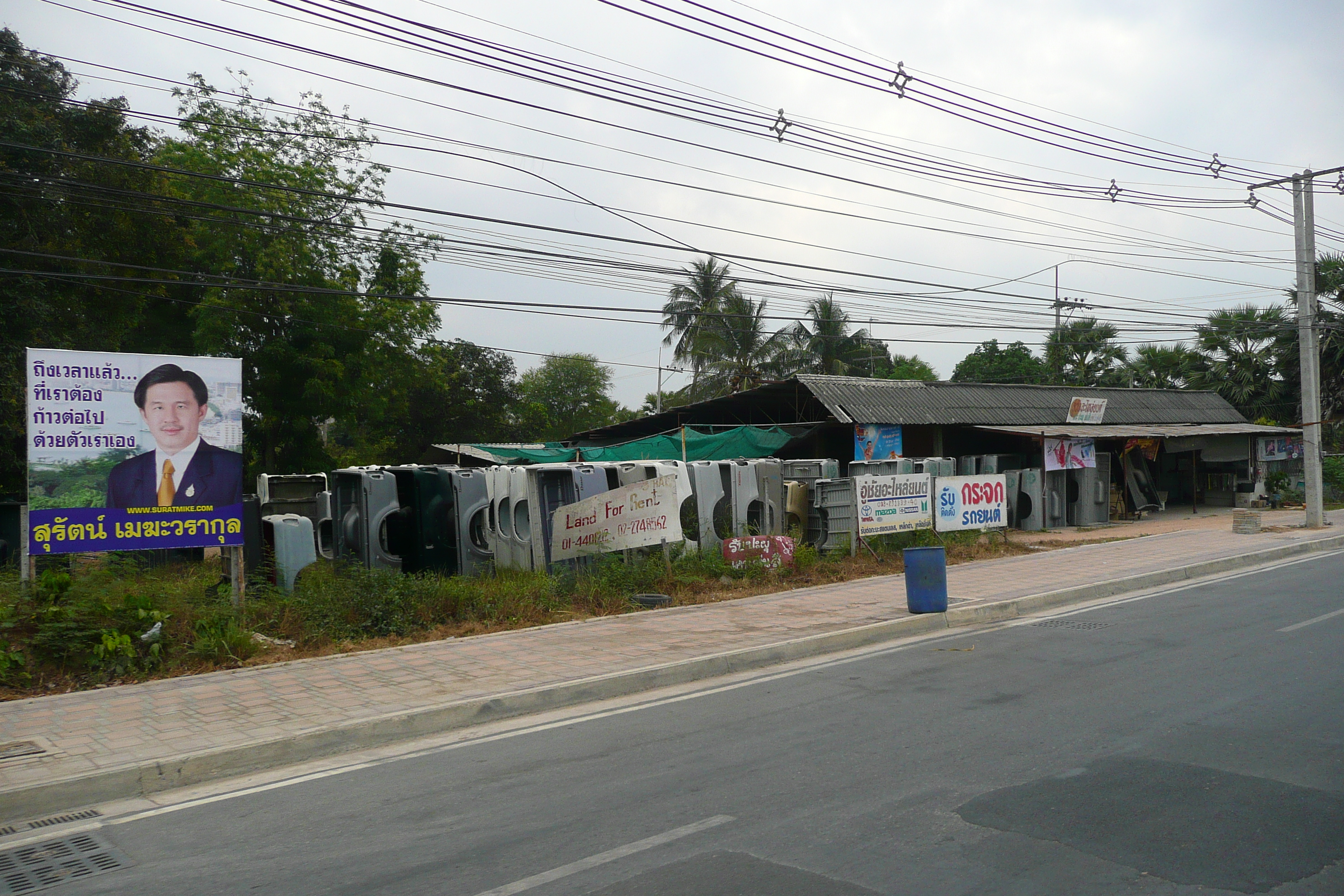 Picture Thailand Chonburi Sukhumvit road 2008-01 102 - Recreation Sukhumvit road