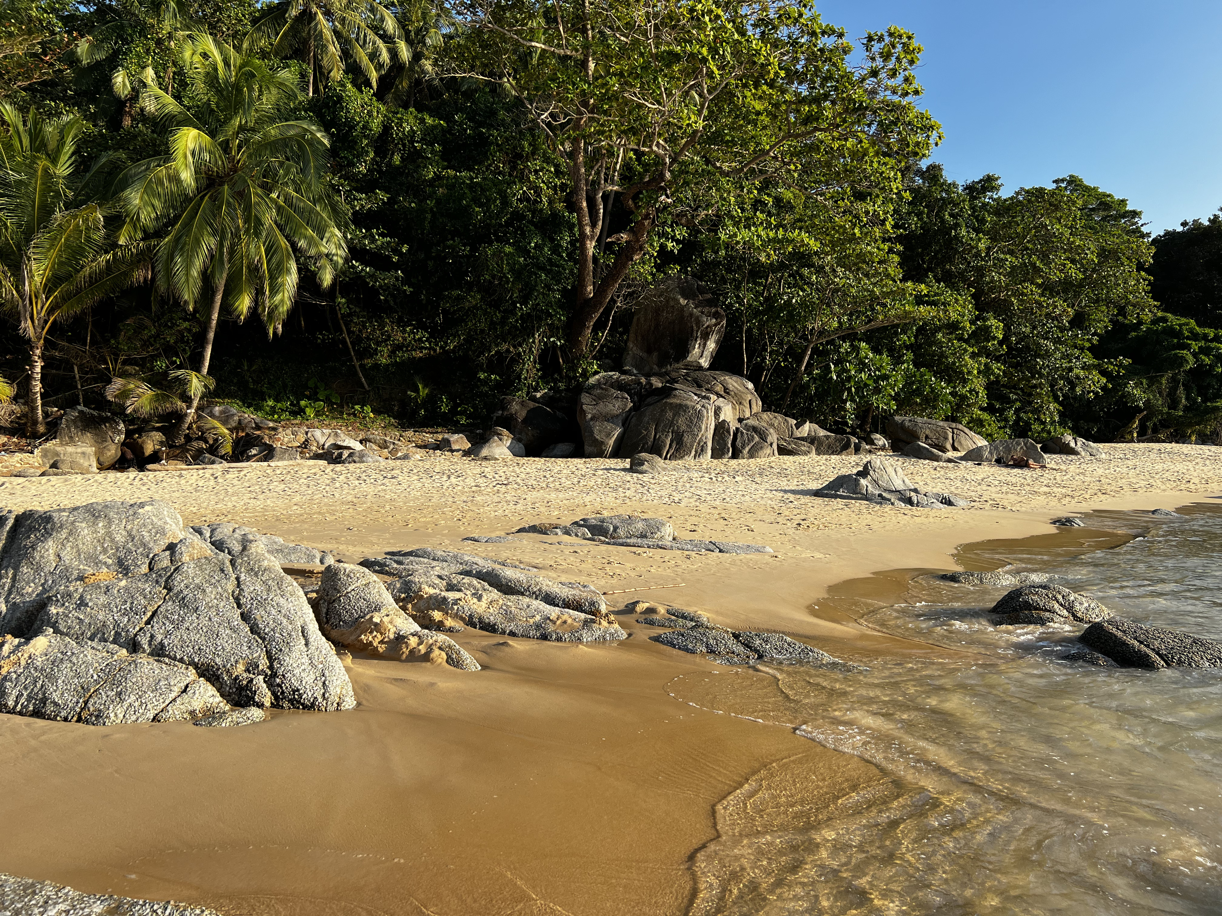 Picture Thailand Phuket Laem Sing Beach 2021-12 32 - Center Laem Sing Beach