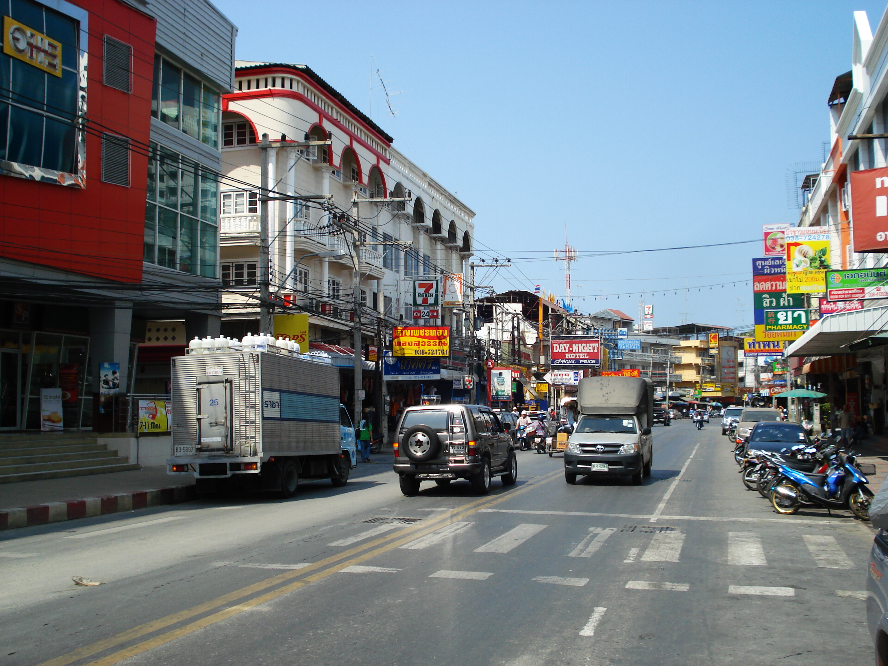 Picture Thailand Pattaya Pattaya Tai Road 2007-03 8 - Center Pattaya Tai Road