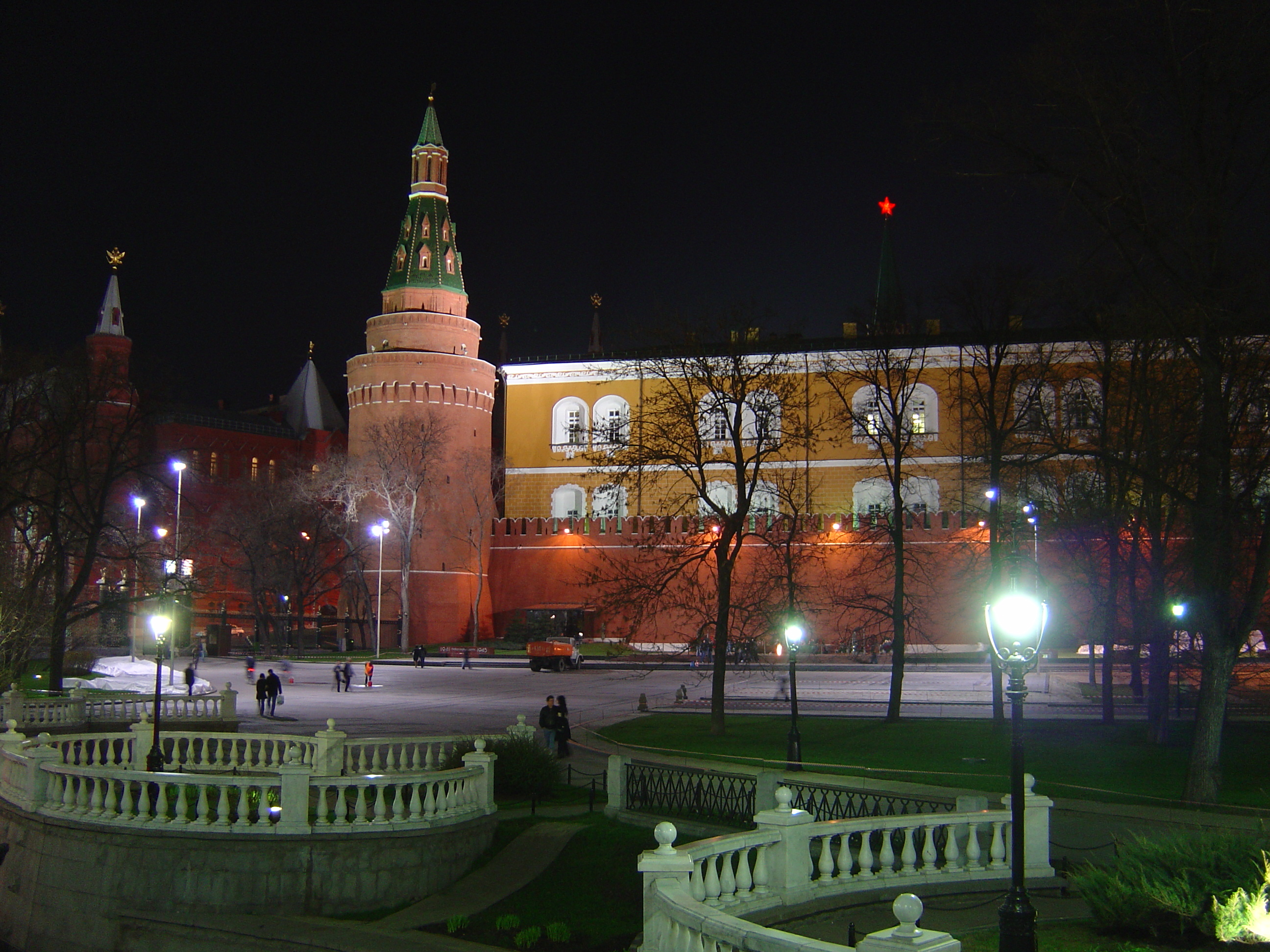 Picture Russia Moscow Red Square 2005-04 28 - Tour Red Square