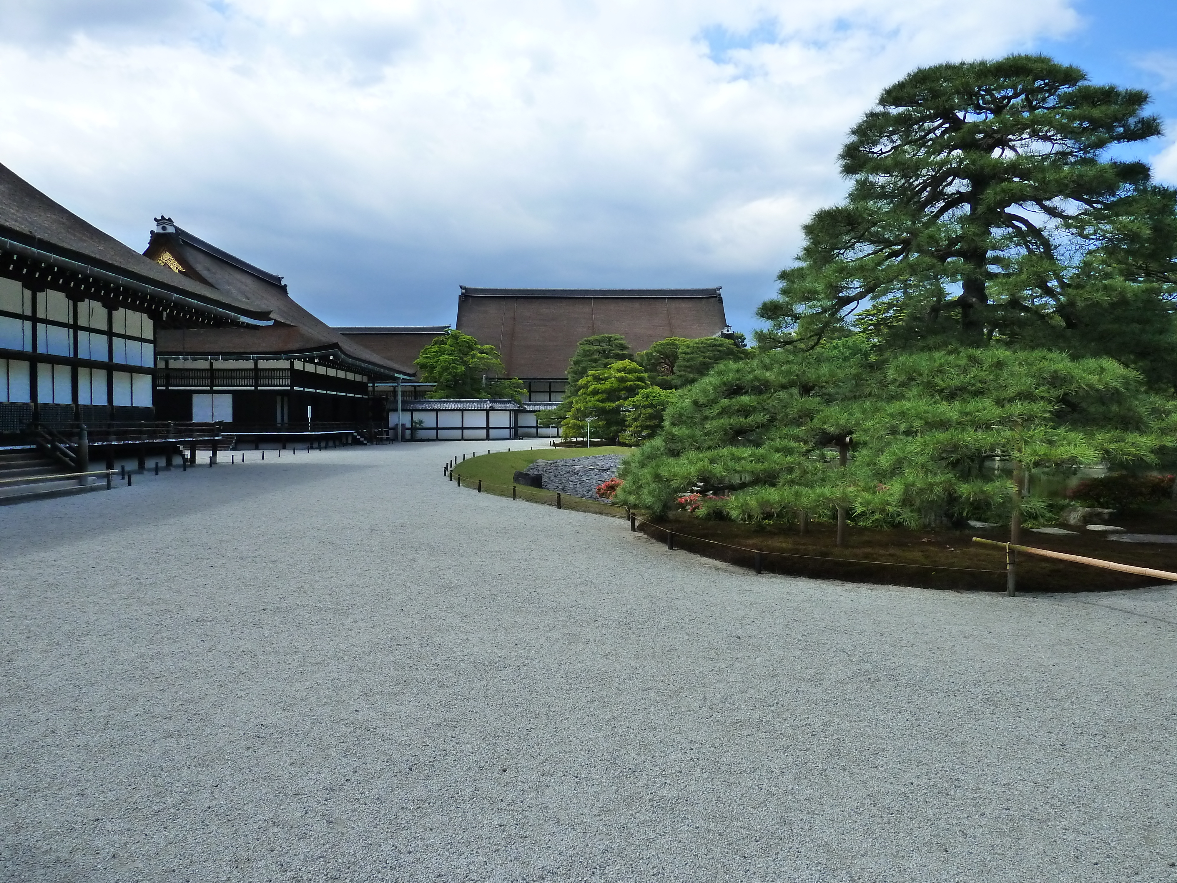 Picture Japan Kyoto Kyoto Imperial Palace 2010-06 49 - History Kyoto Imperial Palace