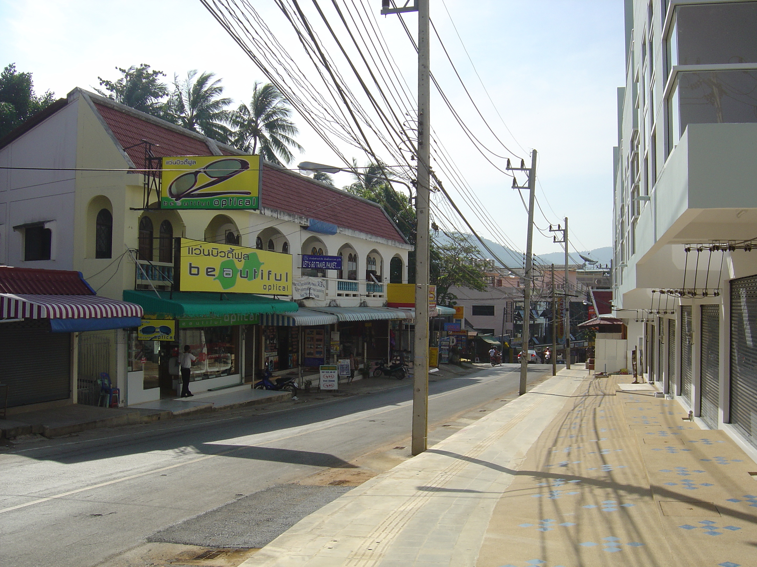 Picture Thailand Phuket Kata Karon 2005-12 12 - Around Kata Karon