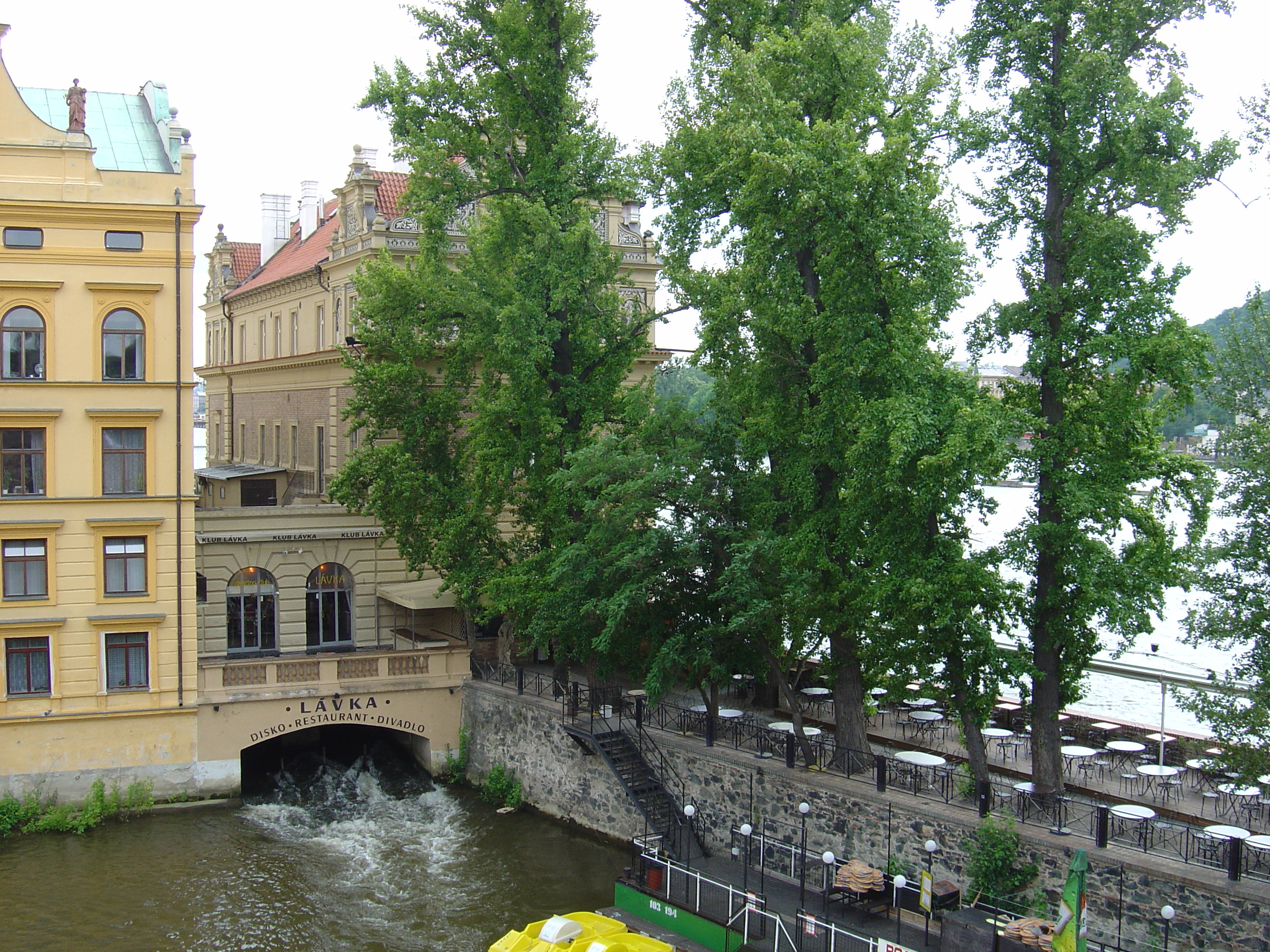 Picture Czech Republic Prague 2004-06 43 - Around Prague