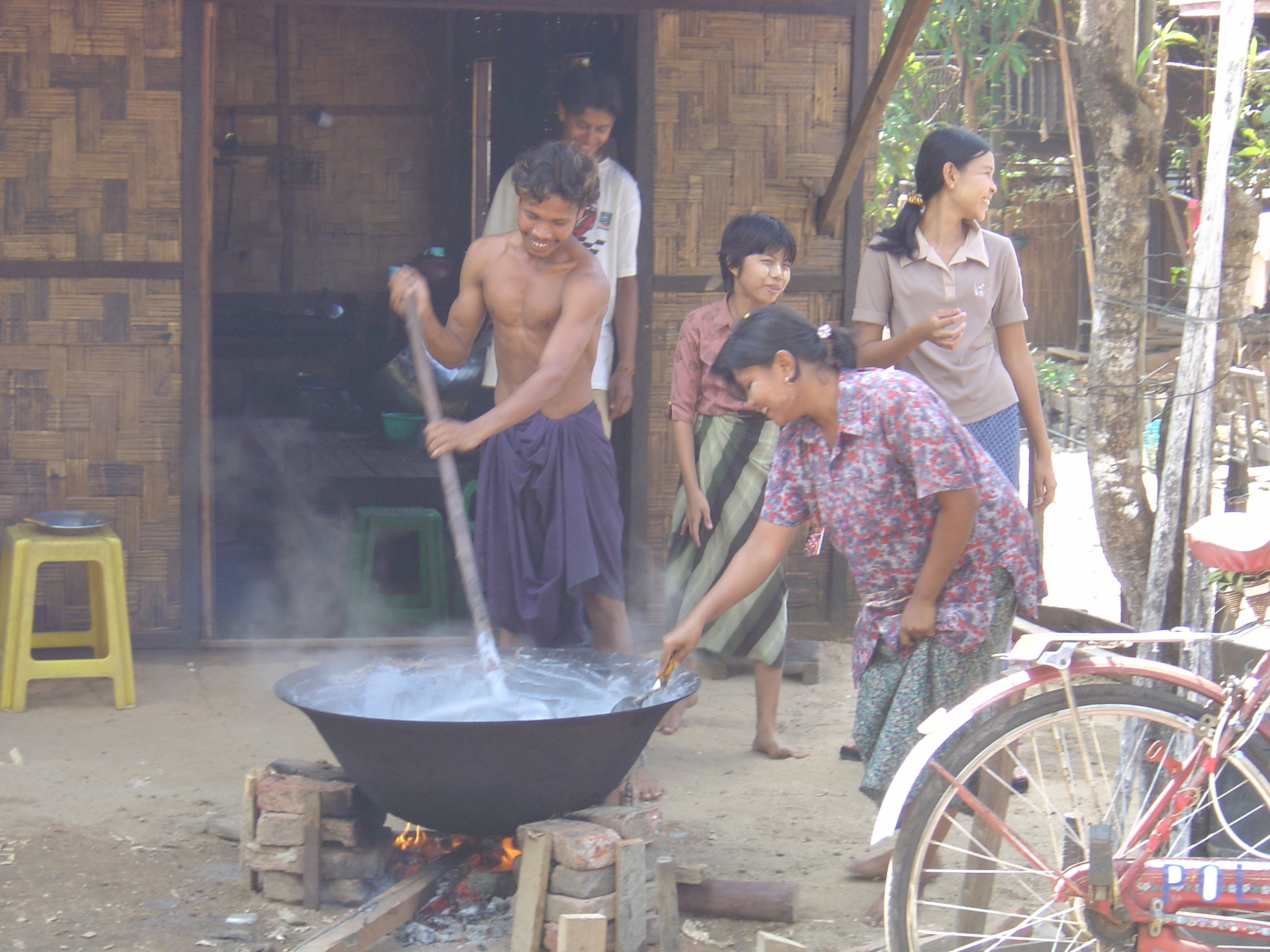 Picture Myanmar Myeik (Mergui) 2005-01 112 - Tours Myeik (Mergui)