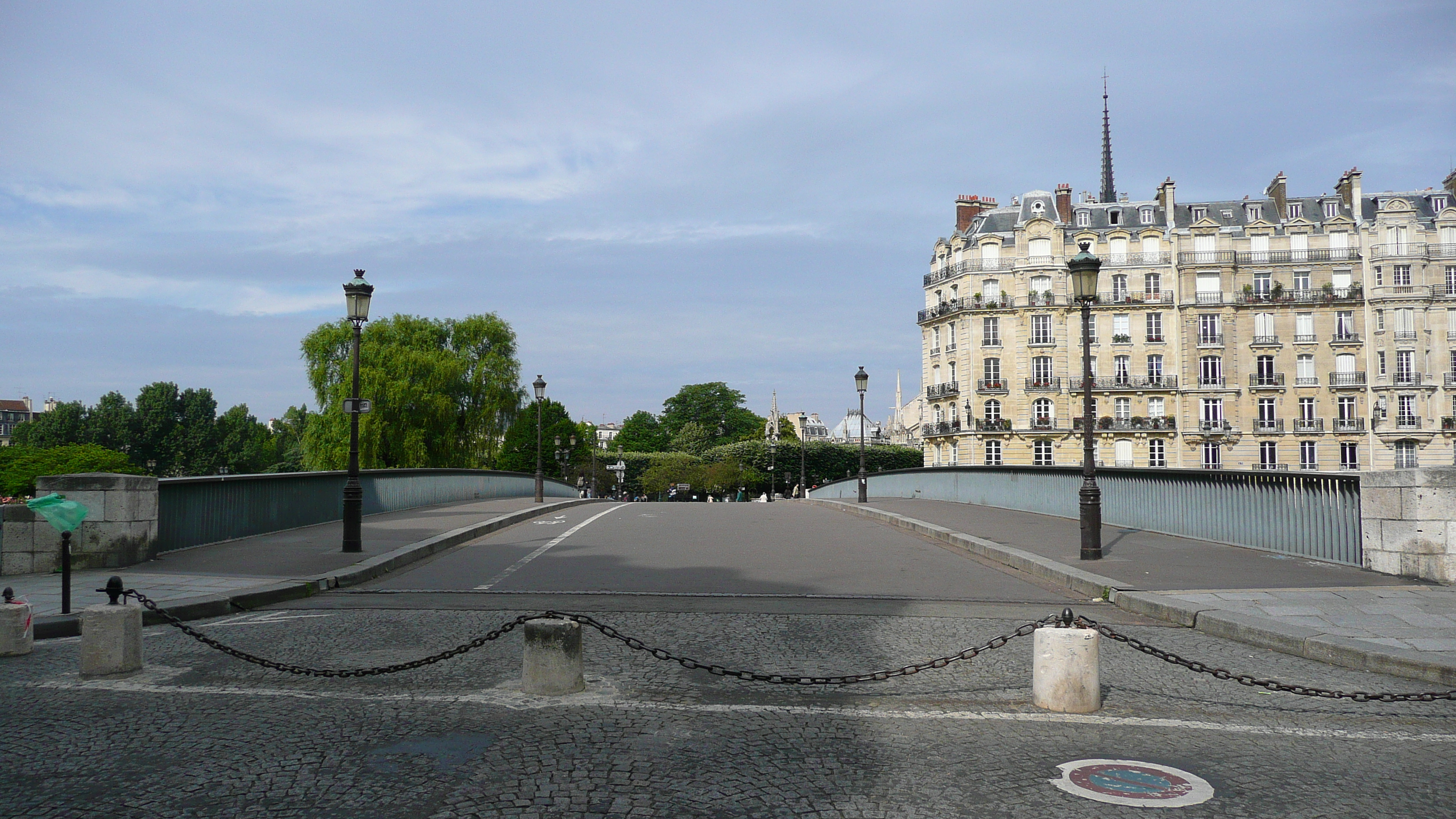 Picture France Paris The Bridges of Paris 2007-06 4 - Recreation The Bridges of Paris