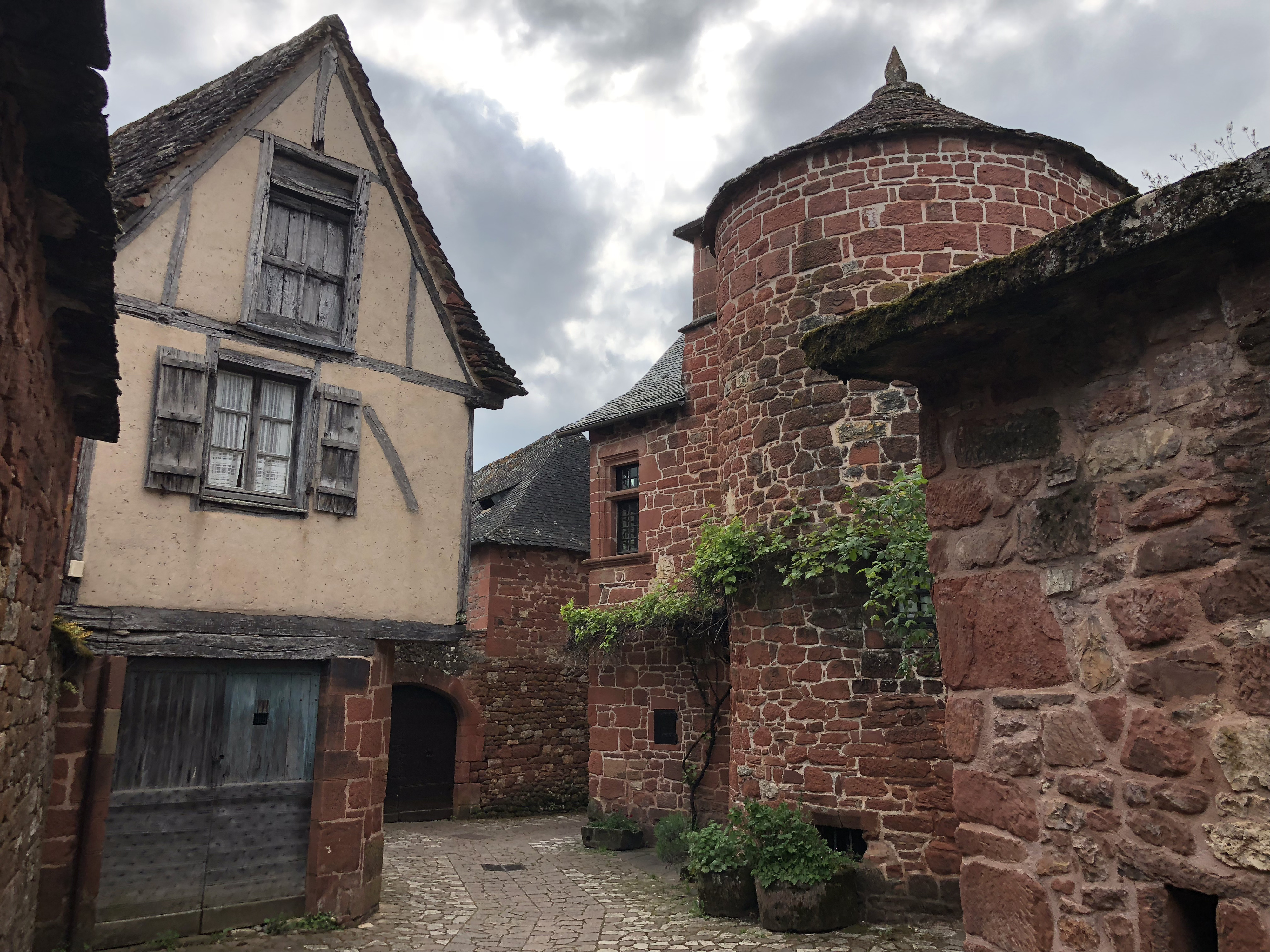 Picture France Collonges la Rouge 2018-04 55 - Around Collonges la Rouge