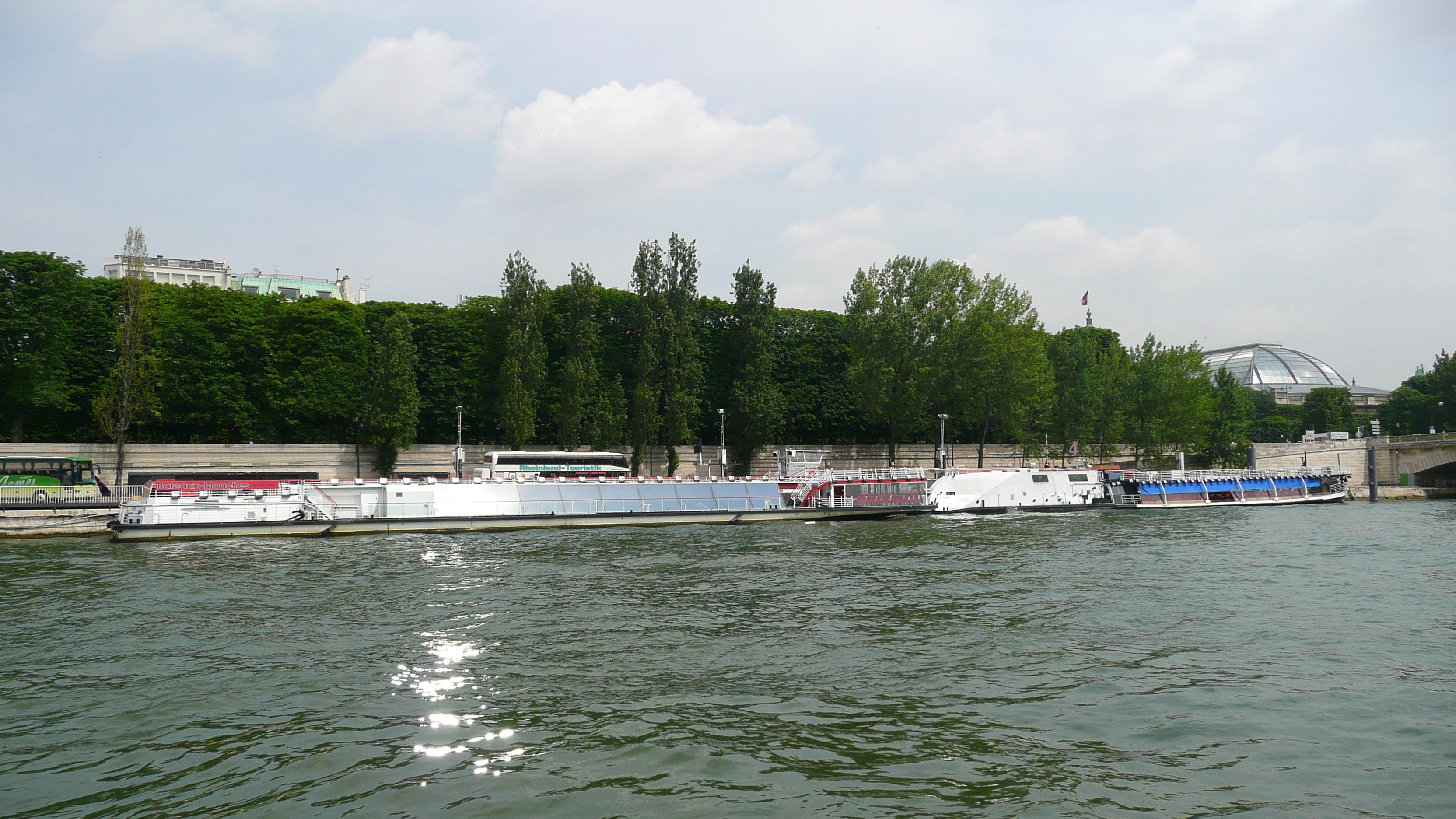 Picture France Paris Batobus Trip 2007-06 39 - Center Batobus Trip