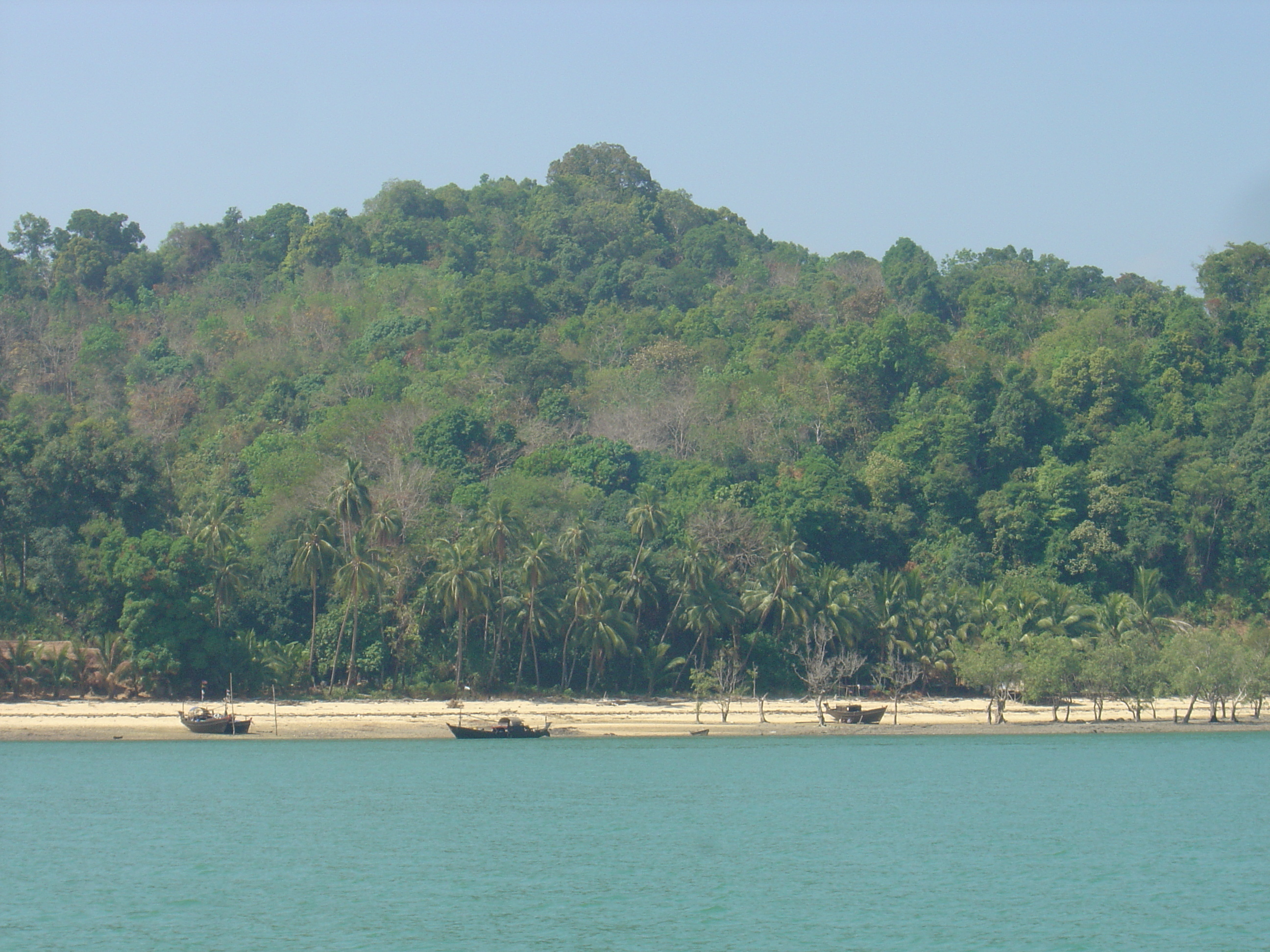 Picture Myanmar Myeik (Mergui) 2005-01 8 - Tour Myeik (Mergui)