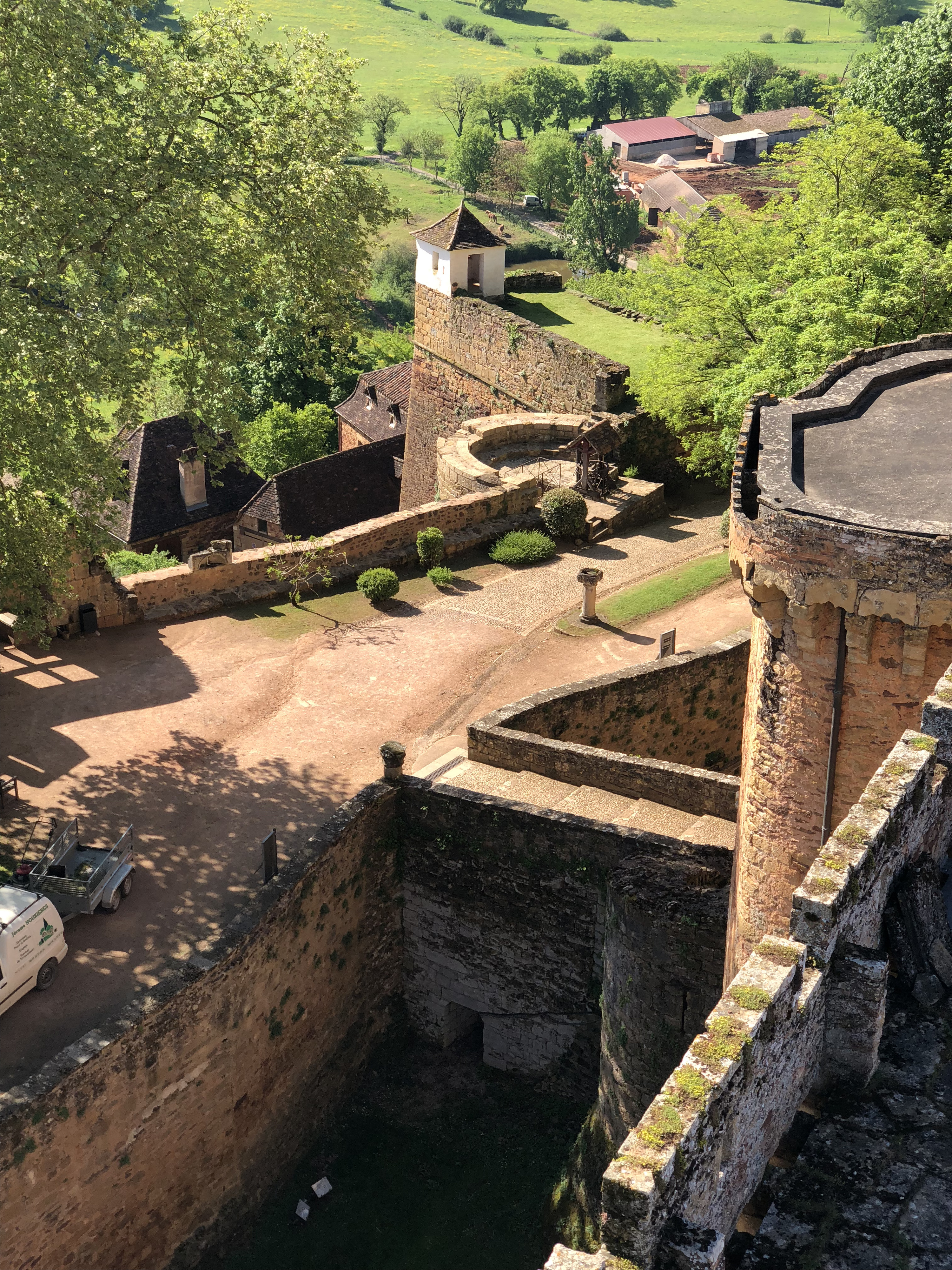 Picture France Castelnau Bretenoux Castle 2018-04 10 - Recreation Castelnau Bretenoux Castle