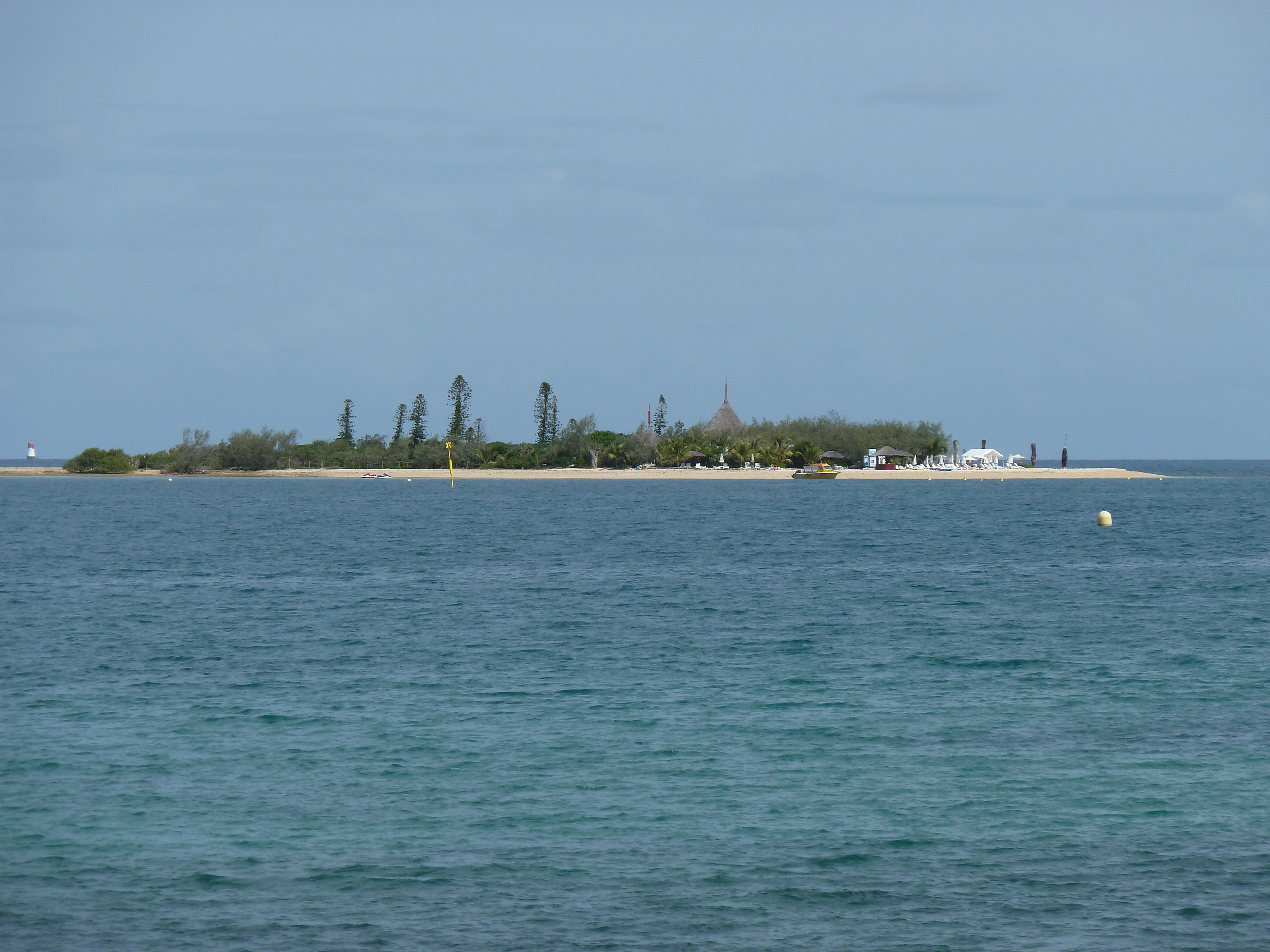 Picture New Caledonia Noumea Anse Vata 2010-05 41 - Center Anse Vata