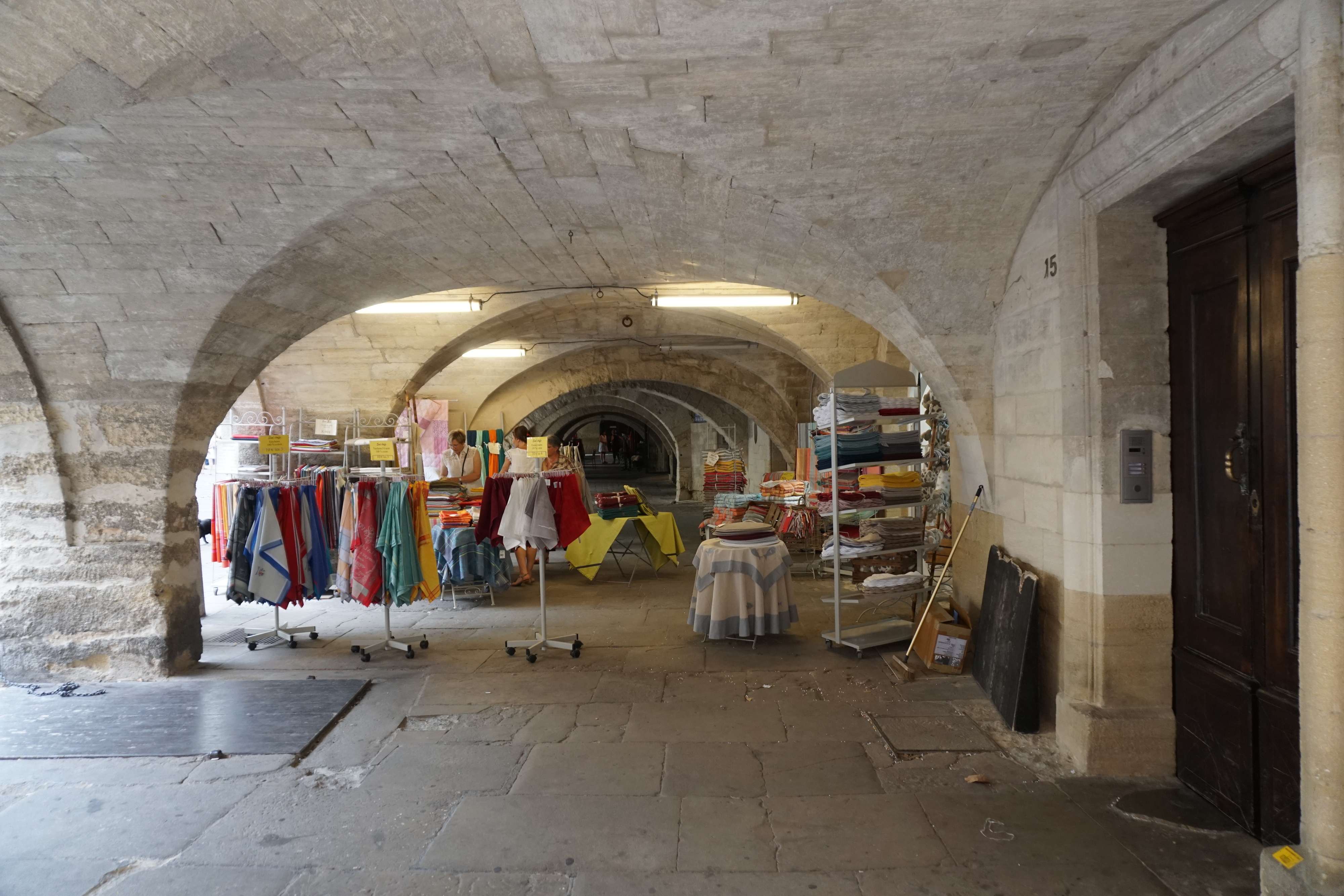 Picture France Uzes 2017-08 130 - Recreation Uzes