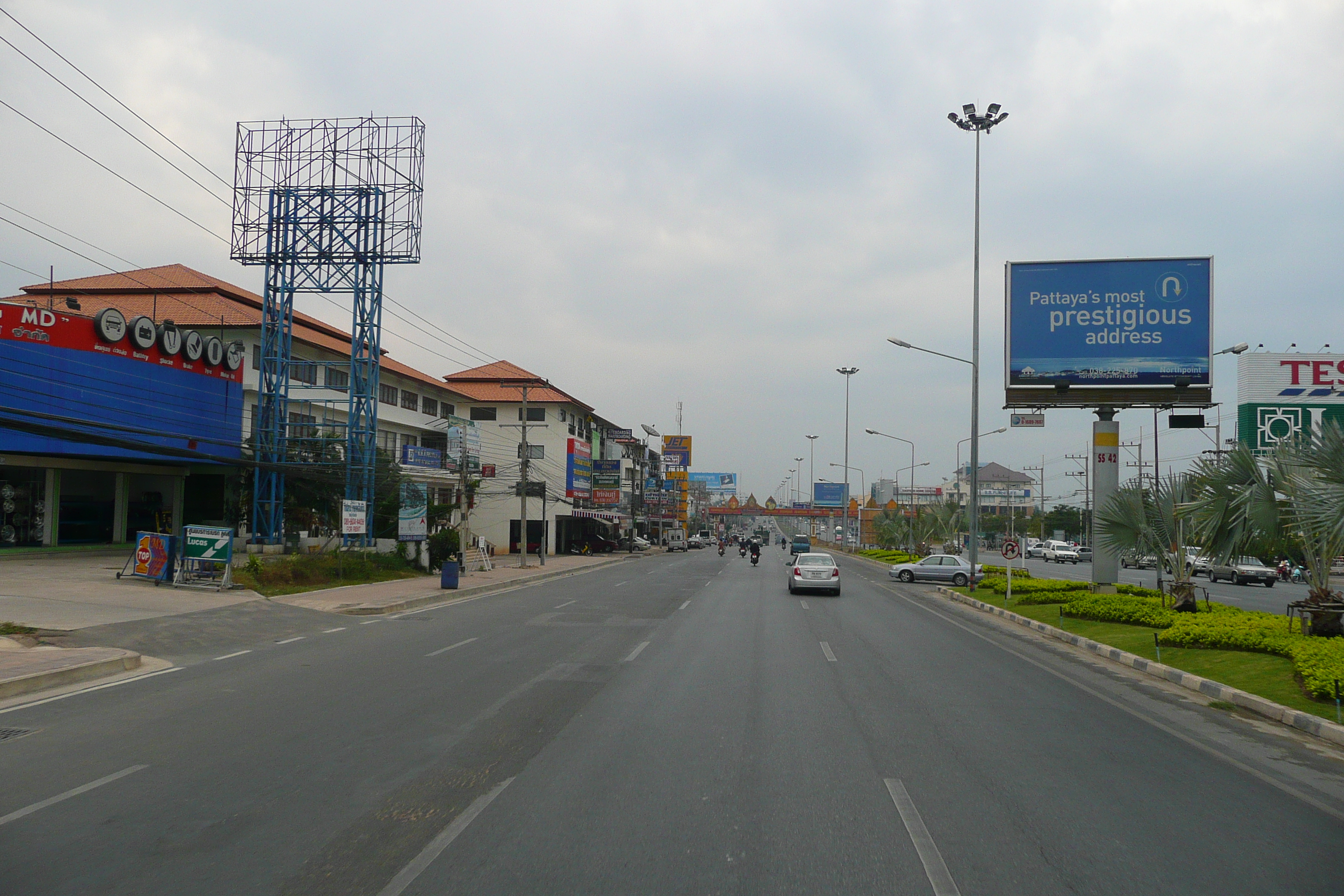 Picture Thailand Chonburi Sukhumvit road 2008-01 27 - Journey Sukhumvit road