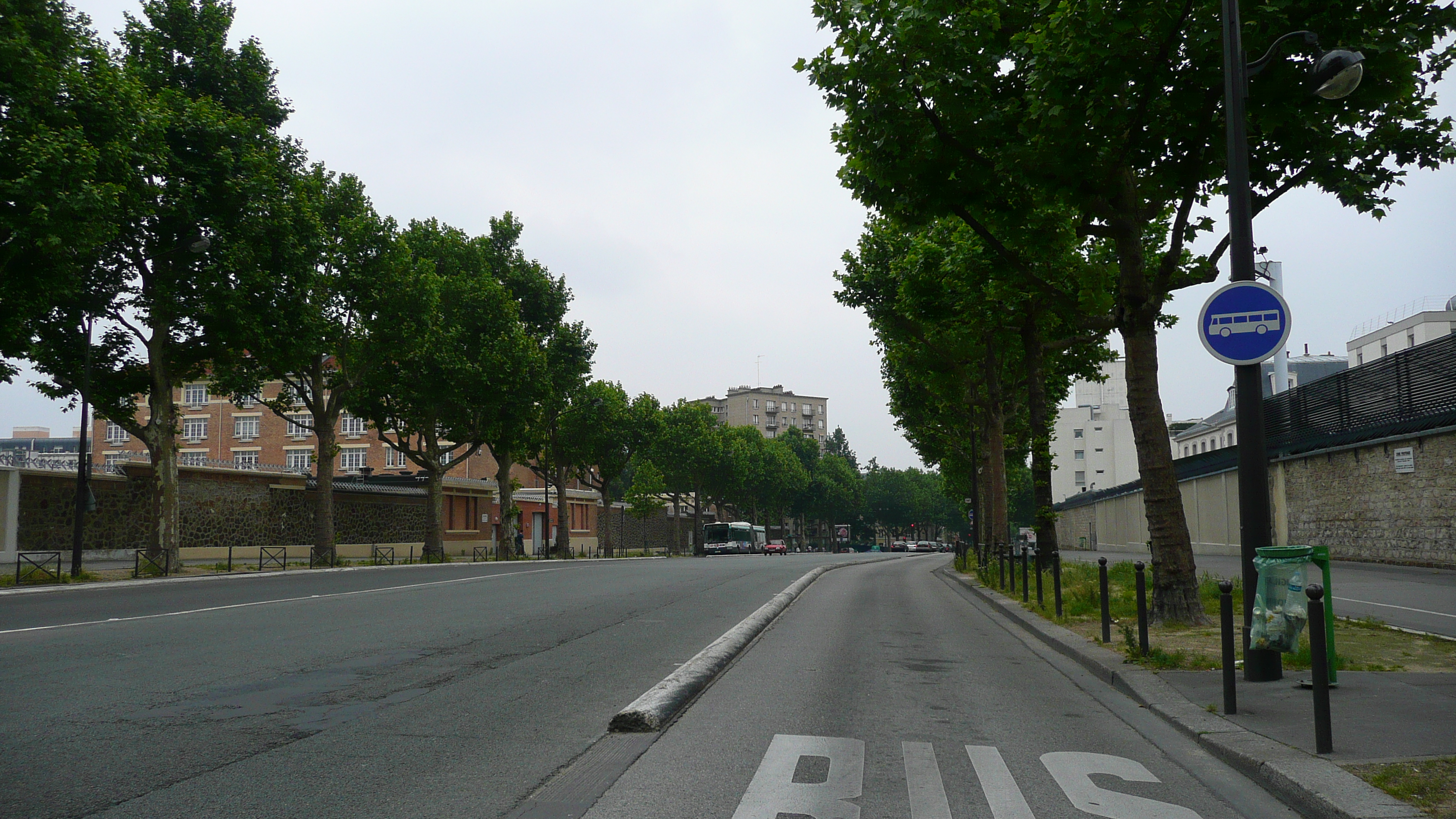 Picture France Paris Around Paris east 2007-06 152 - History Around Paris east