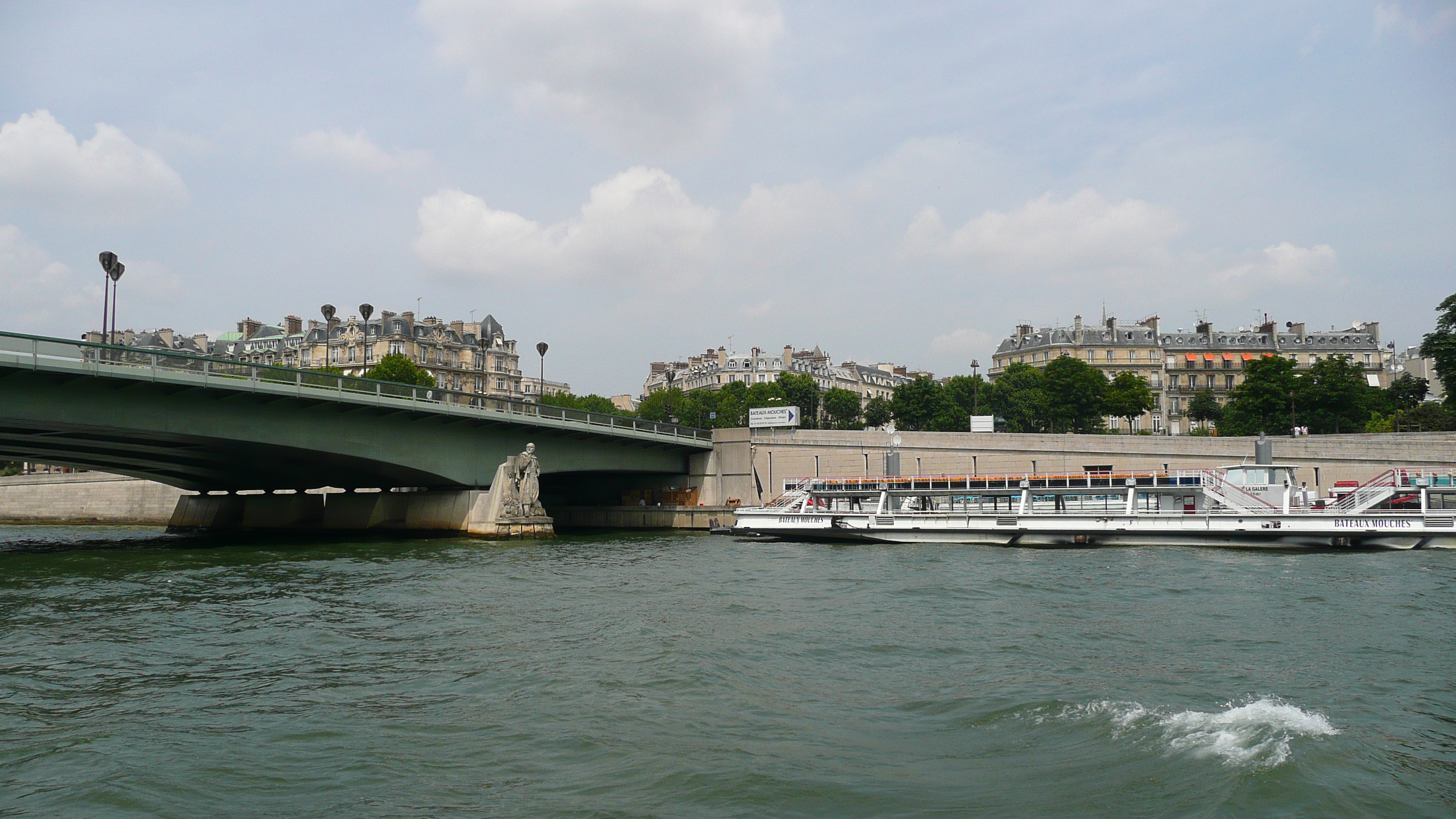 Picture France Paris Batobus Trip 2007-06 14 - History Batobus Trip