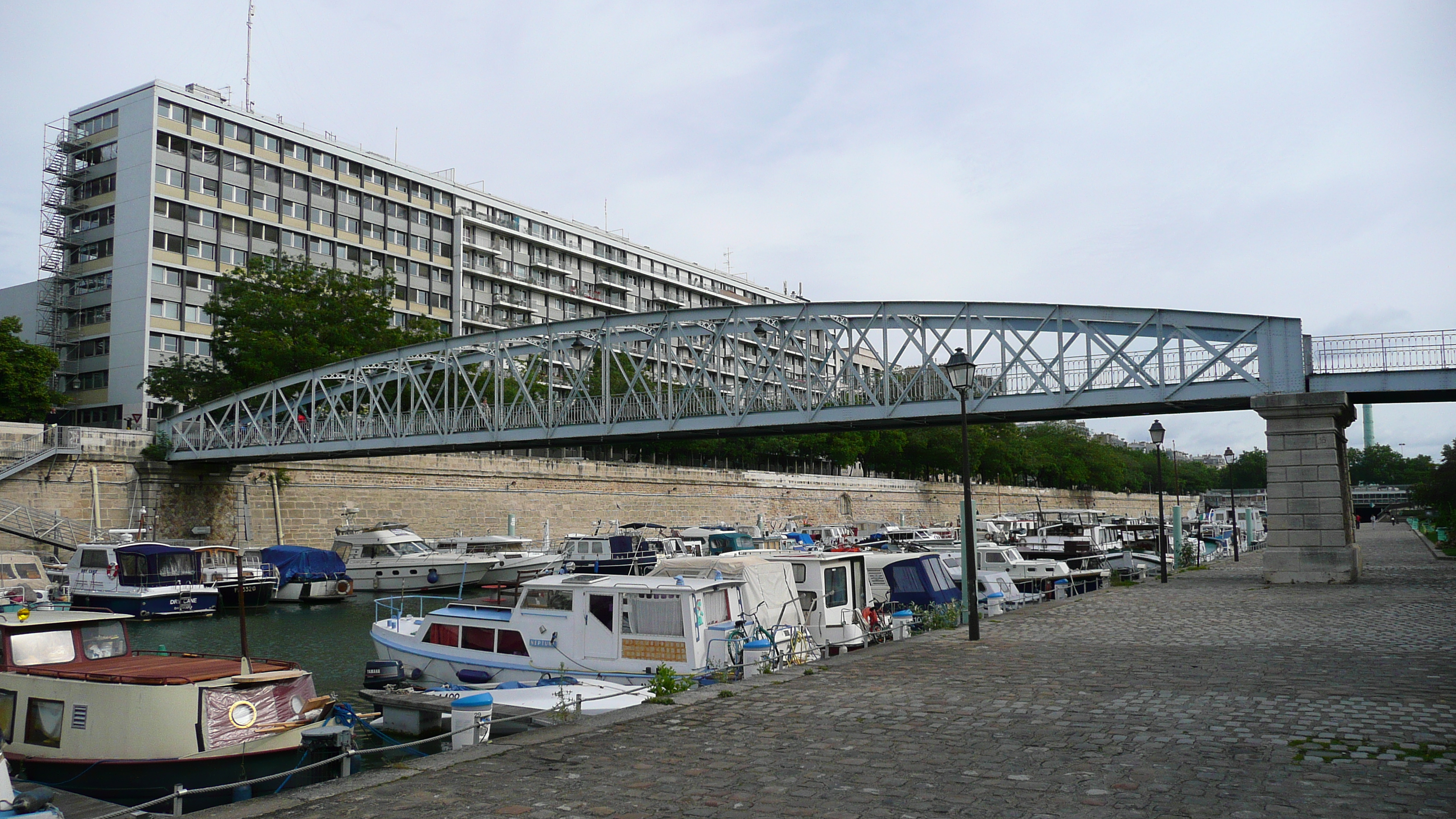 Picture France Paris Bastille Harbour 2007-06 61 - Around Bastille Harbour