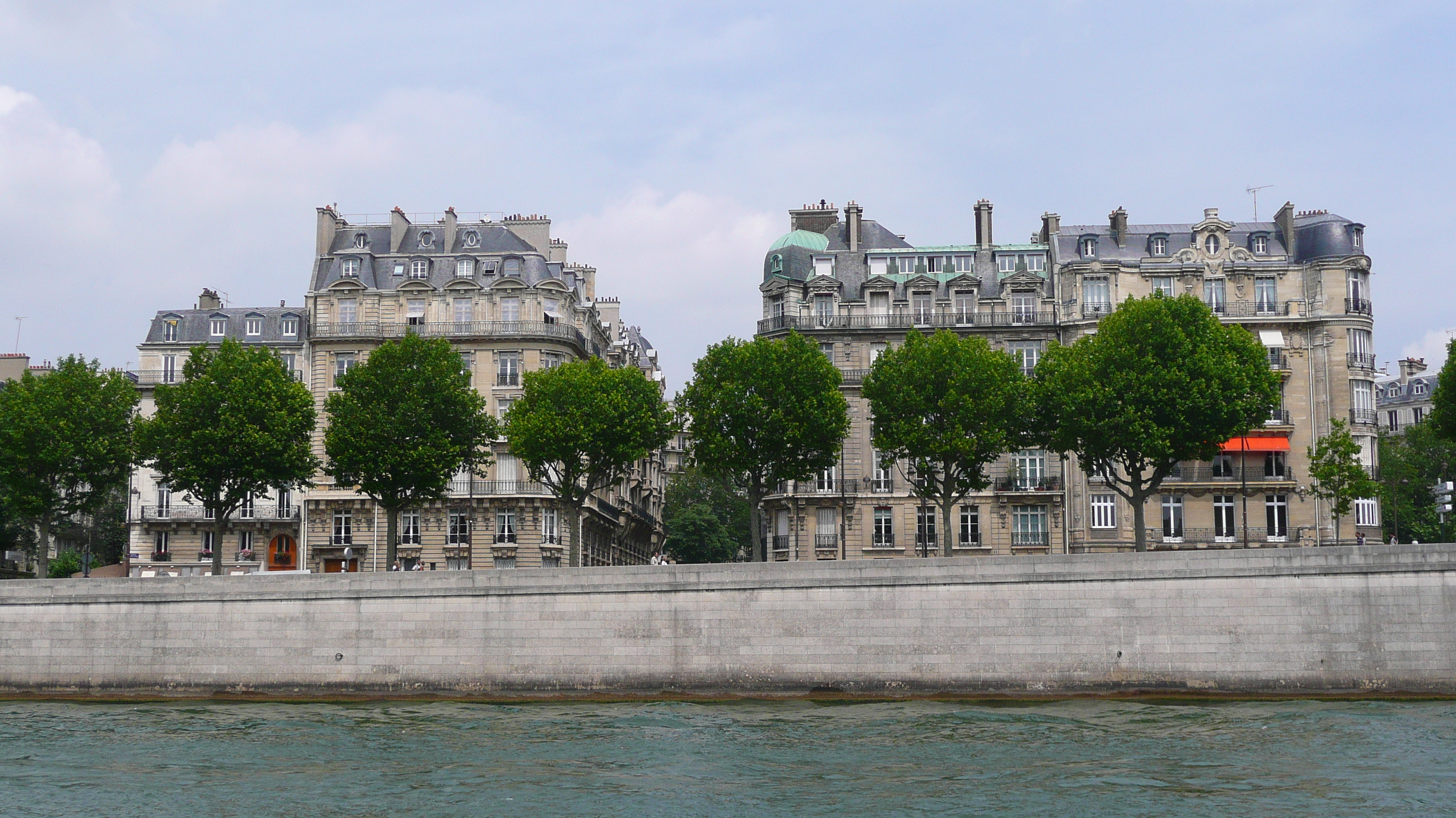 Picture France Paris Seine river 2007-06 197 - History Seine river