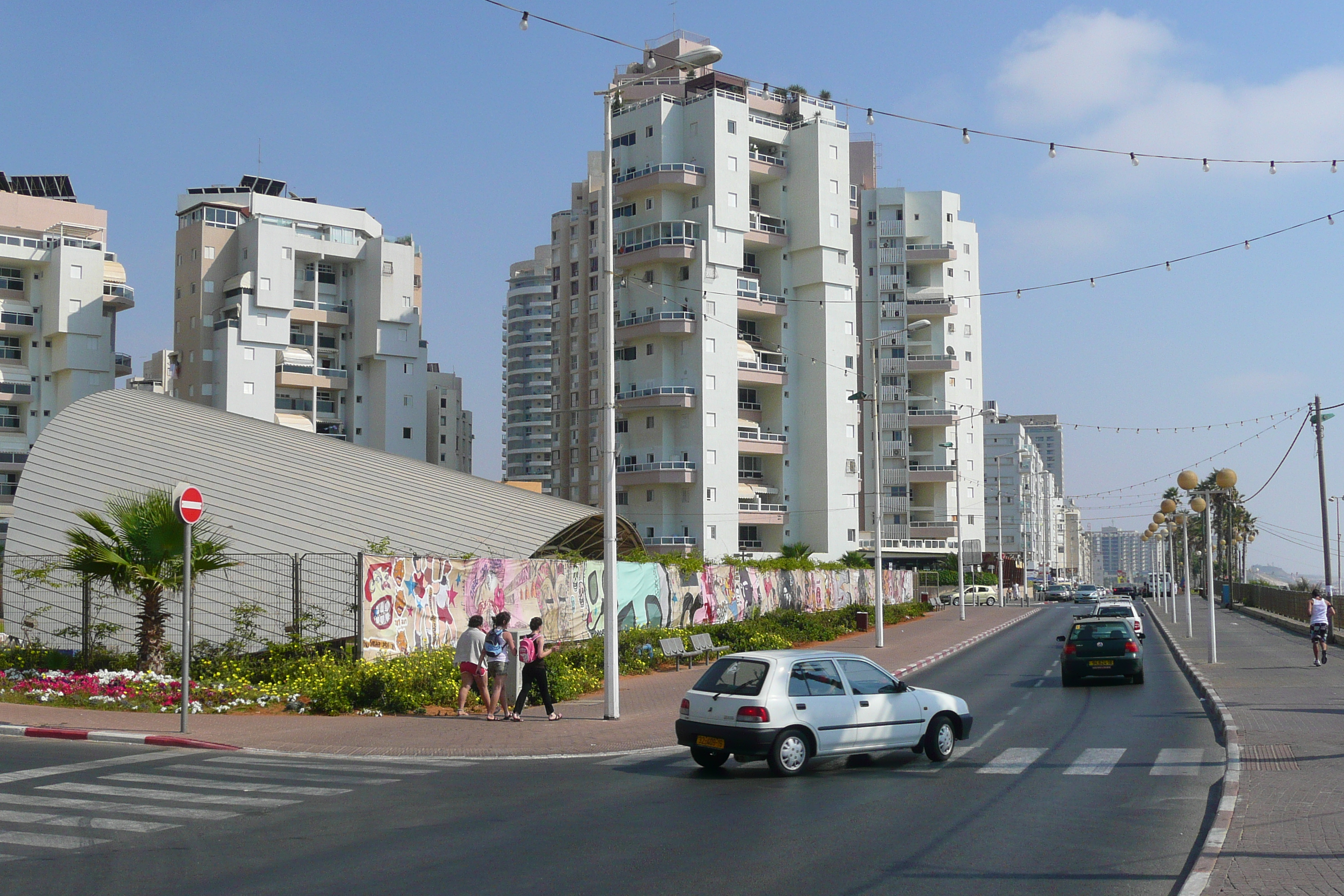 Picture Israel Bat Yam Beach 2007-06 32 - Journey Bat Yam Beach