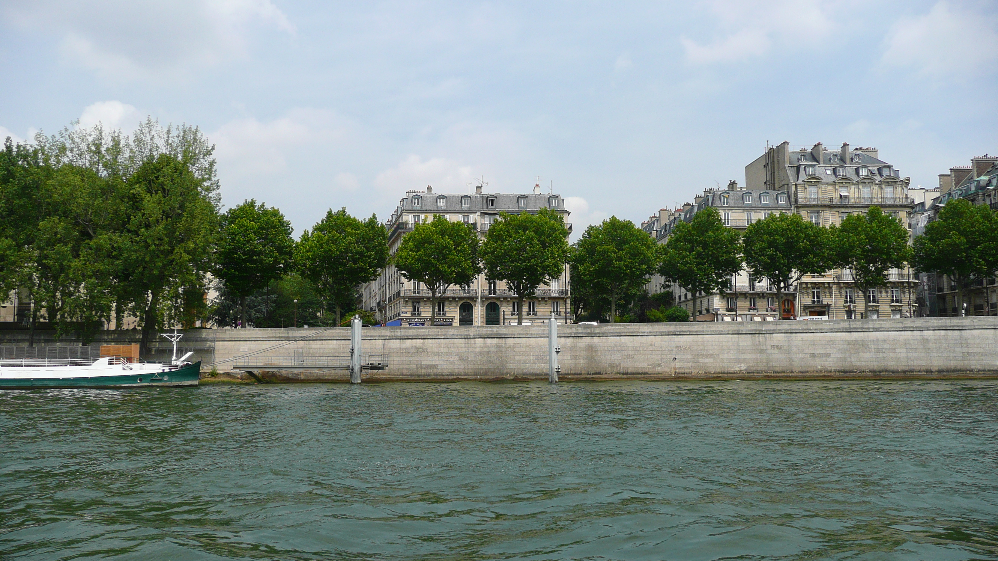 Picture France Paris Seine river 2007-06 174 - Tours Seine river