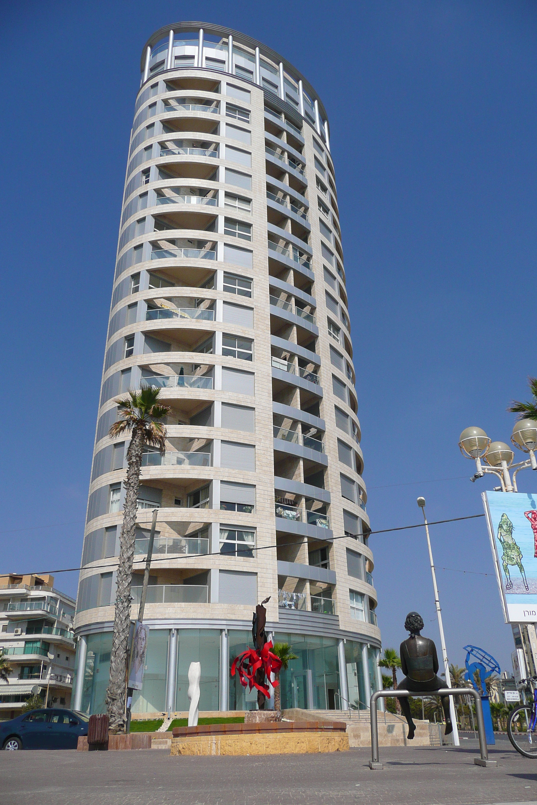 Picture Israel Bat Yam Beach 2007-06 58 - Discovery Bat Yam Beach