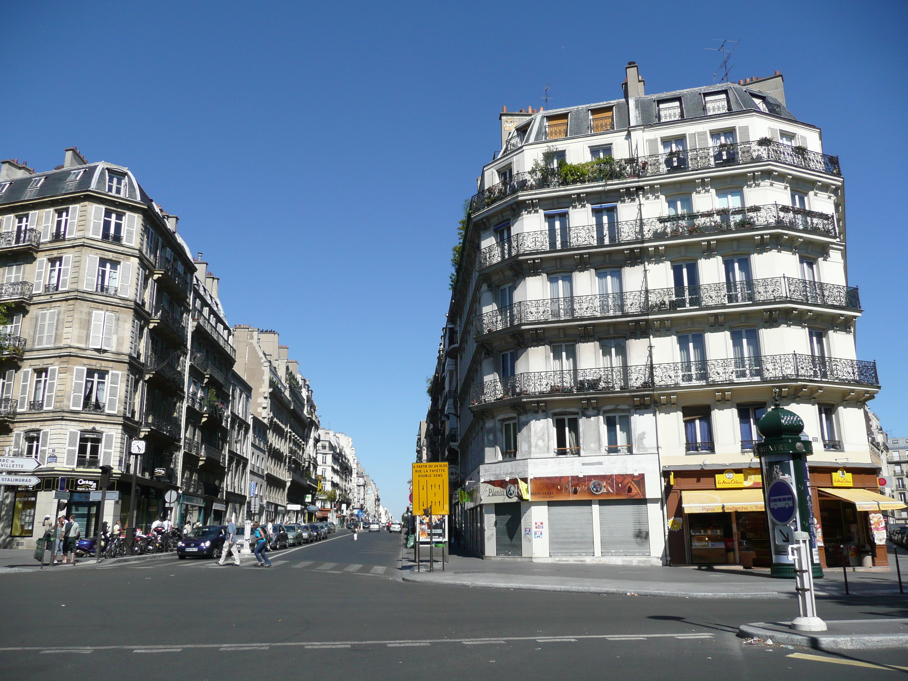 Picture France Paris Rue La Fayette 2007-08 2 - Around Rue La Fayette