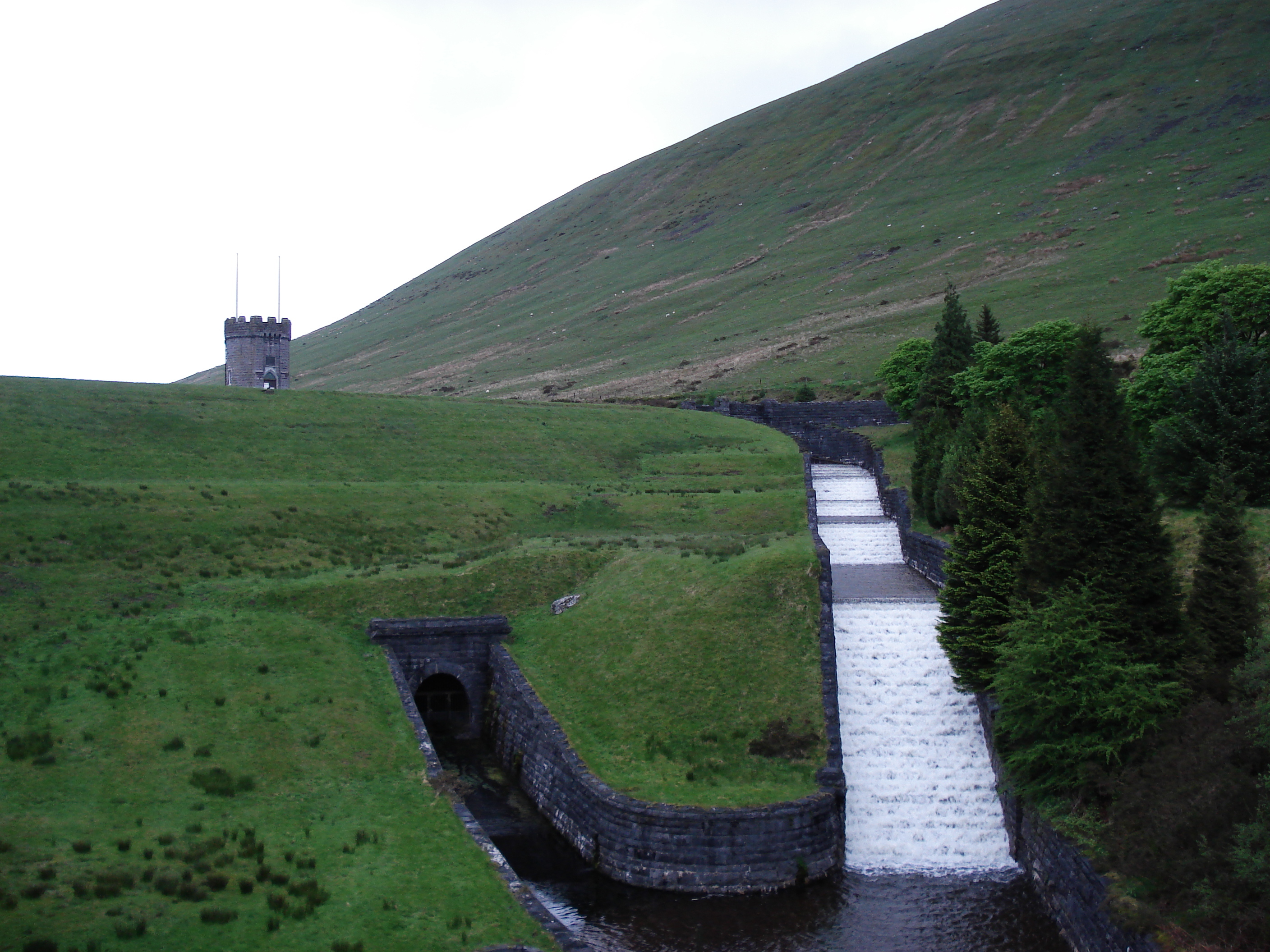 Picture United Kingdom Brecon Beacons National Parc 2006-05 58 - History Brecon Beacons National Parc