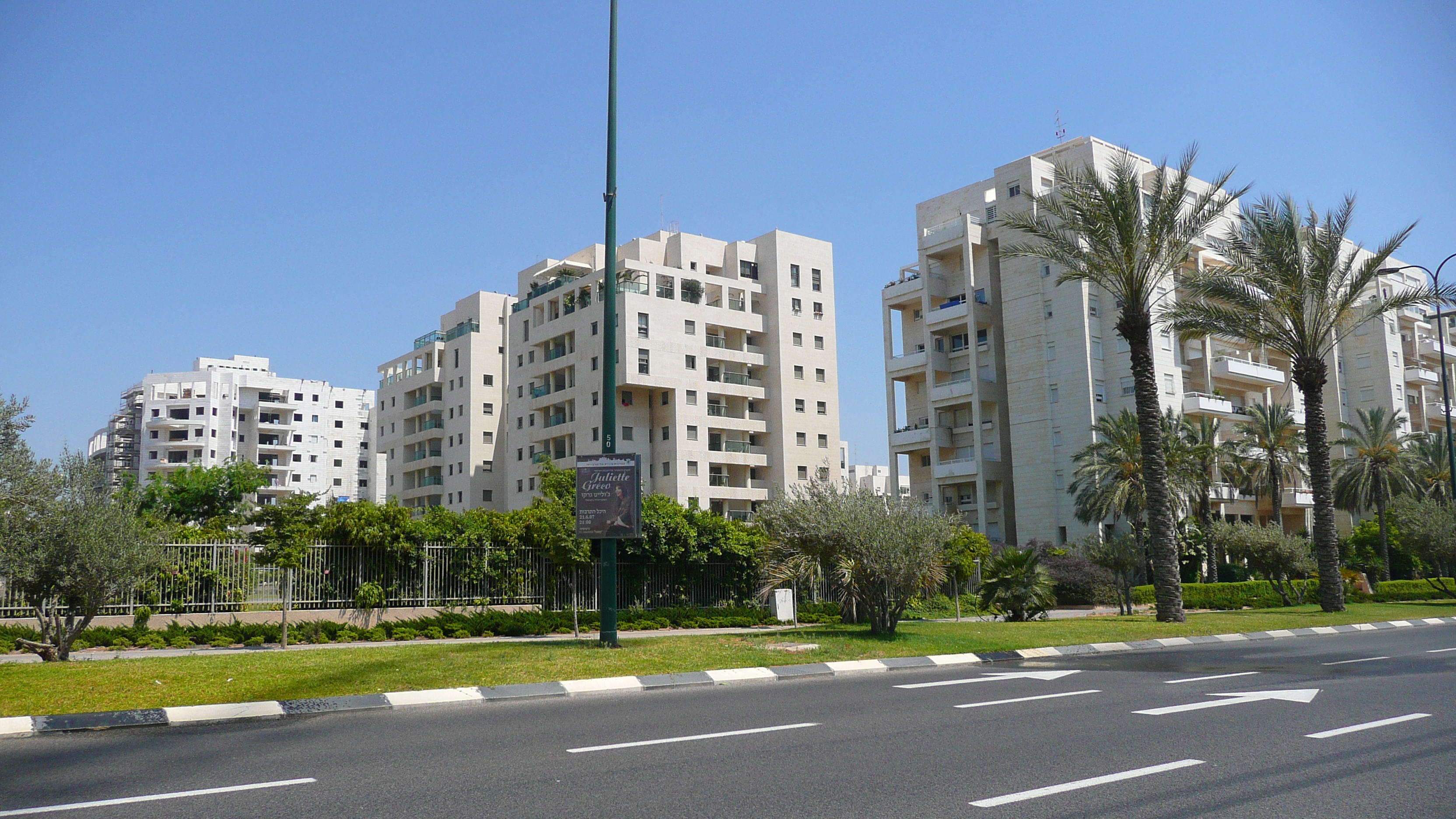 Picture Israel Tel Aviv North Tel Aviv 2007-06 31 - Tours North Tel Aviv