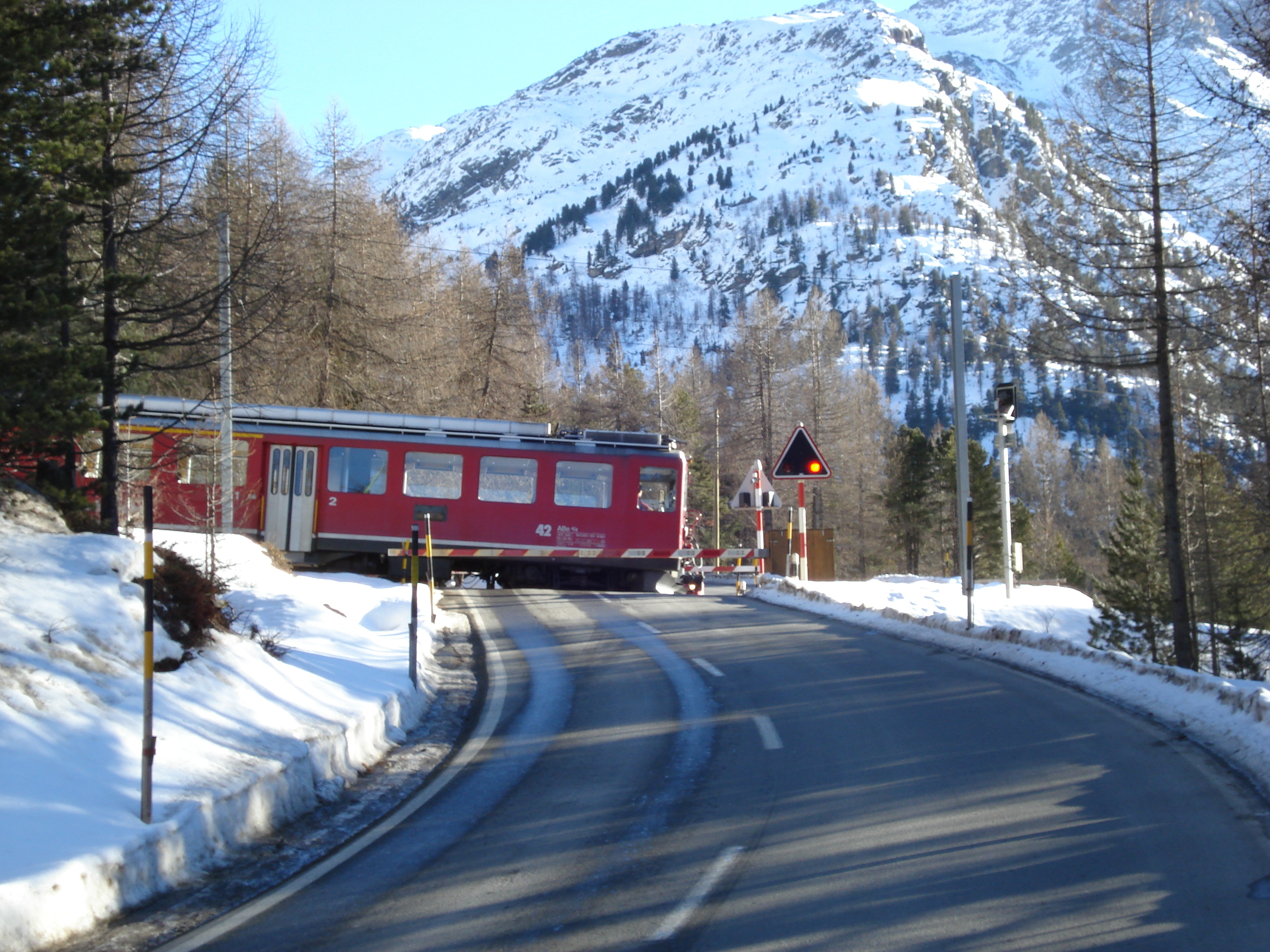 Picture Swiss From Pontresina to Lago Bianco 2007-01 86 - History From Pontresina to Lago Bianco