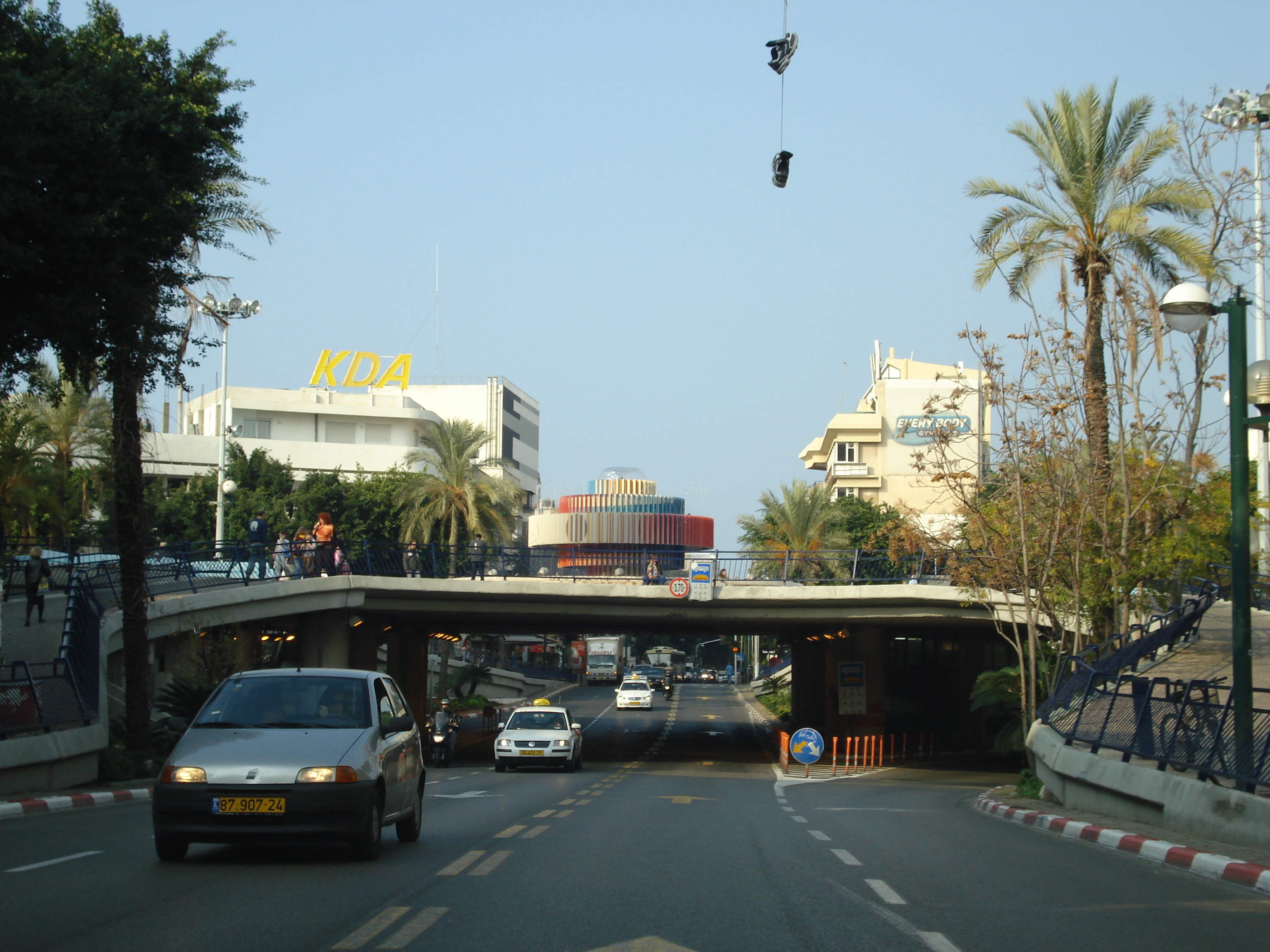 Picture Israel Tel Aviv 2006-12 46 - Center Tel Aviv