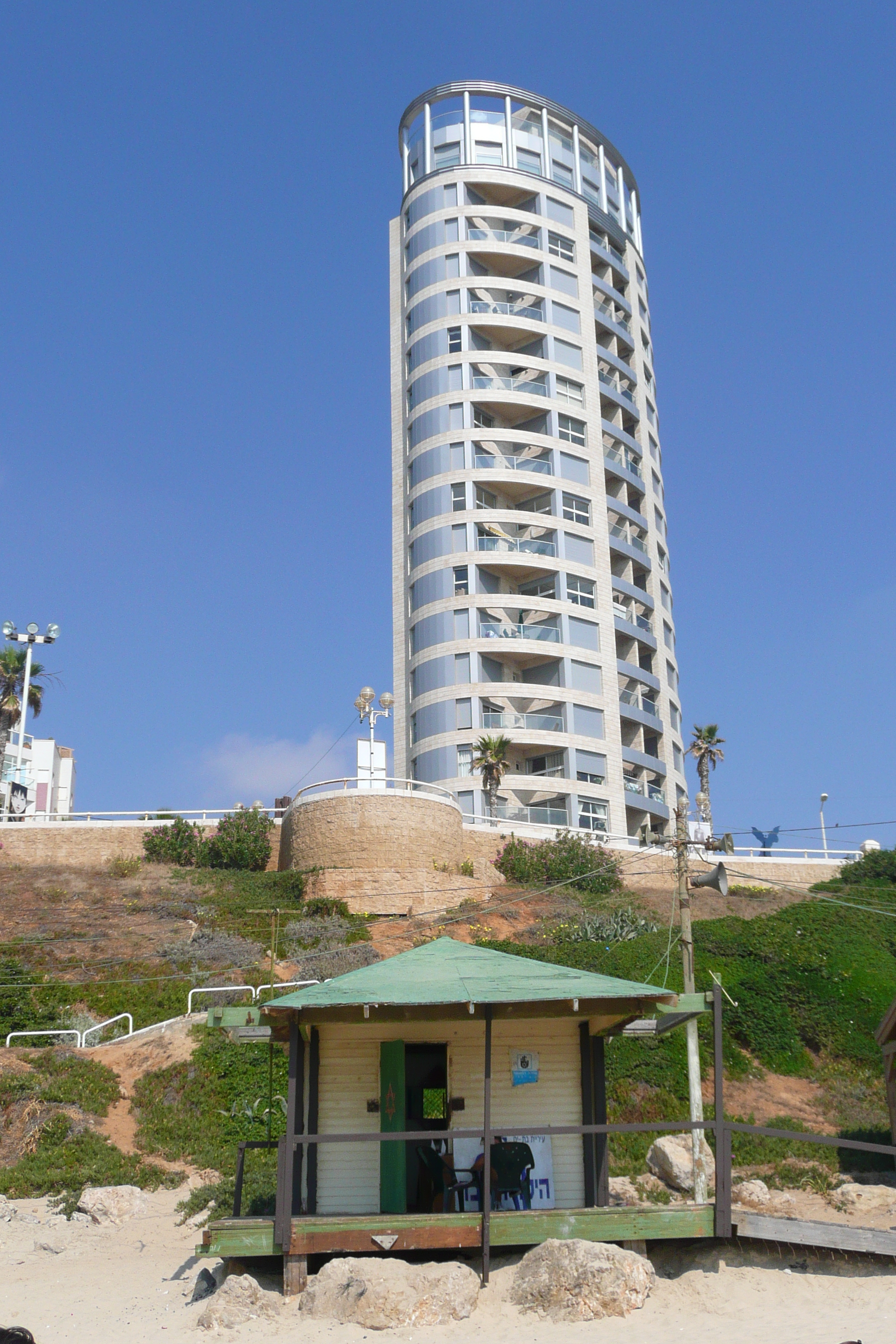 Picture Israel Bat Yam Beach 2007-06 38 - Tours Bat Yam Beach