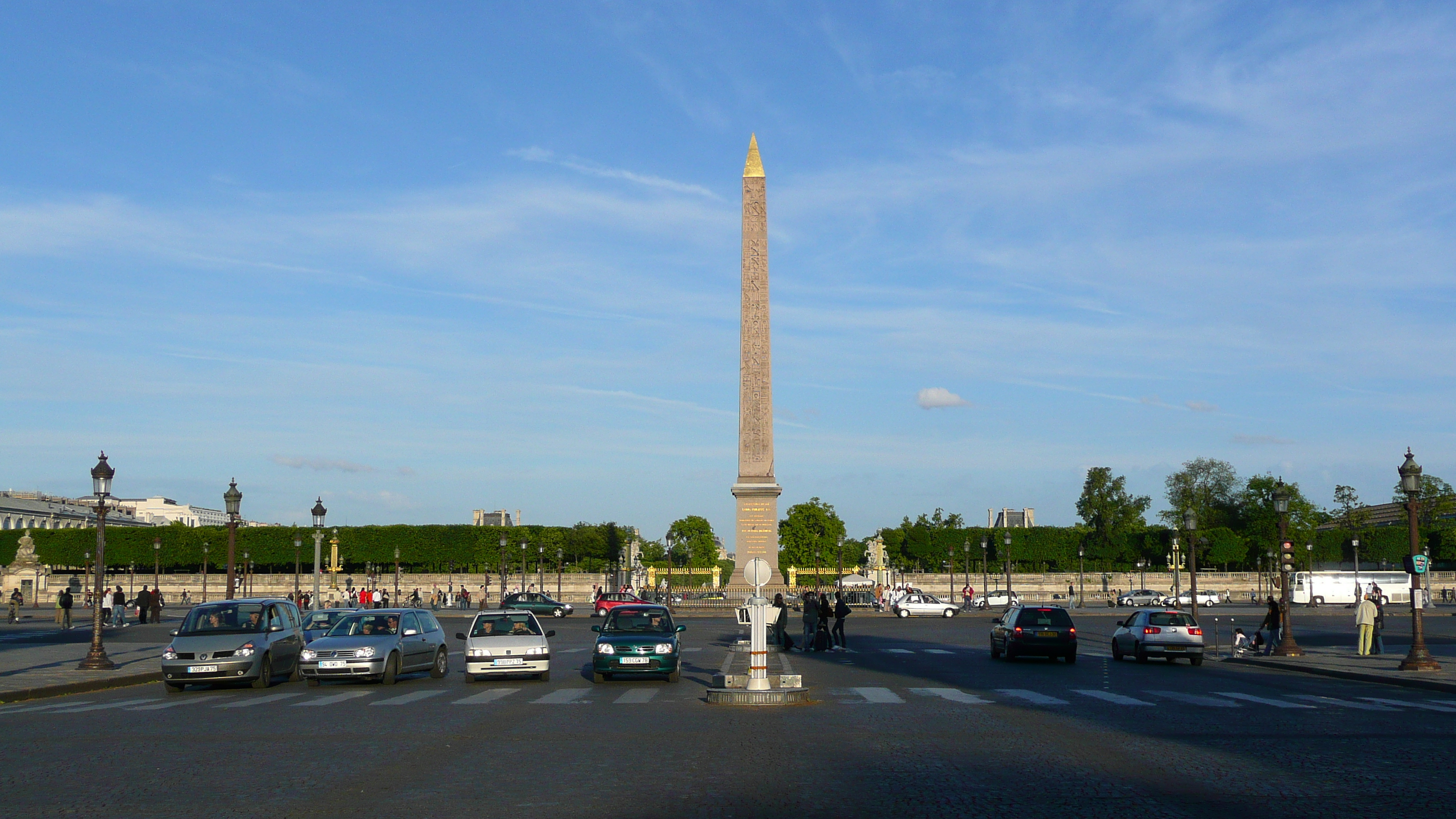 Picture France Paris La Concorde 2007-04 17 - Tours La Concorde