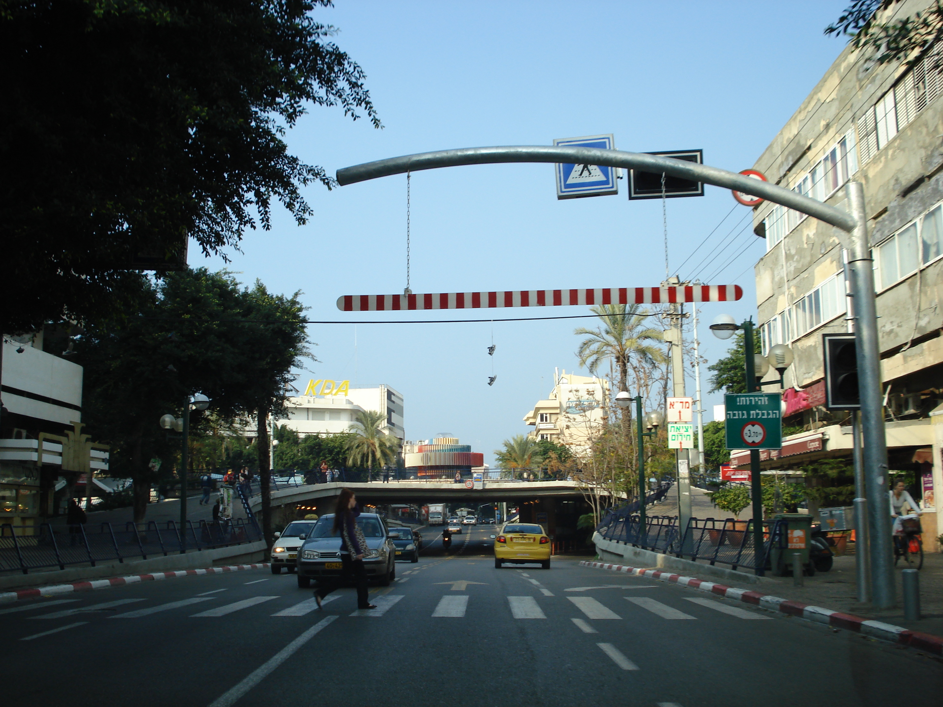 Picture Israel Tel Aviv 2006-12 38 - History Tel Aviv