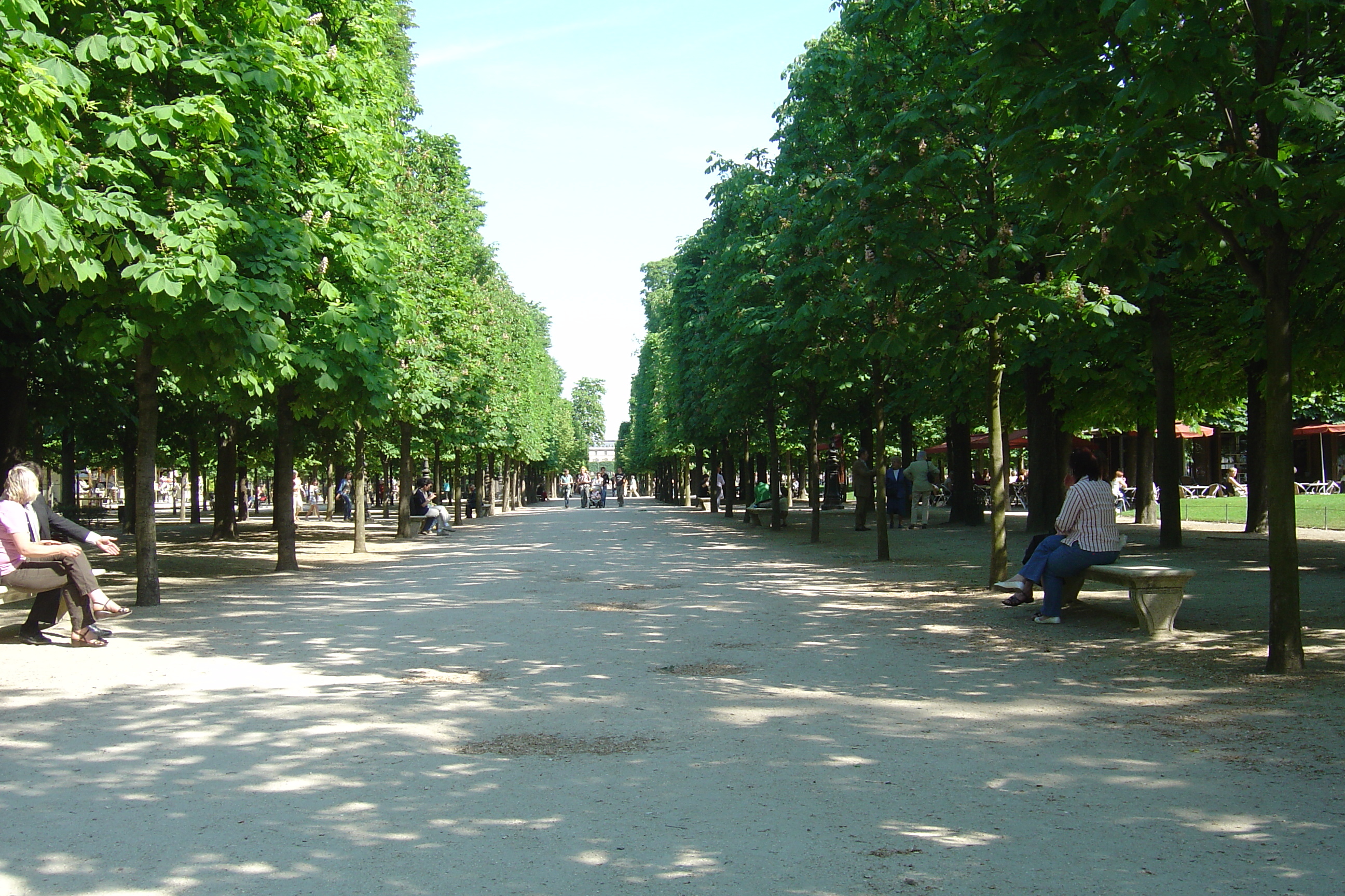 Picture France Paris Garden of Tuileries 2007-05 36 - History Garden of Tuileries