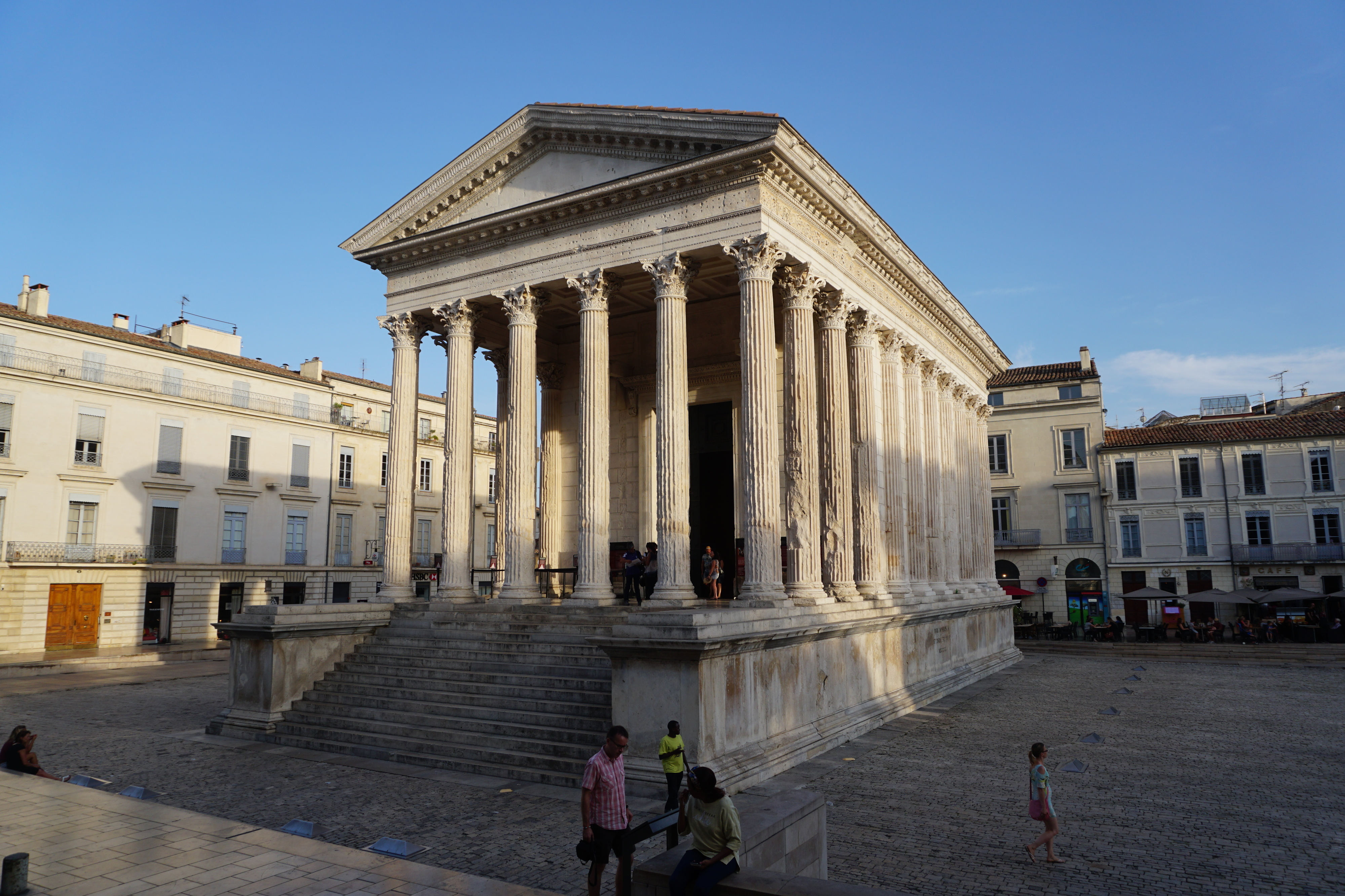 Picture France Nimes 2017-08 21 - History Nimes