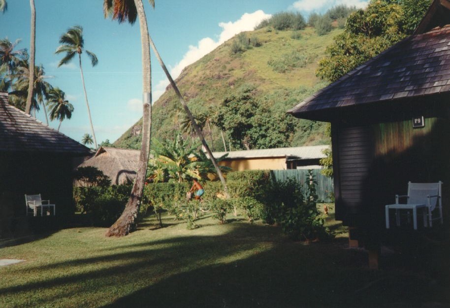 Picture Polynesia Moorea 1993-04 14 - Journey Moorea