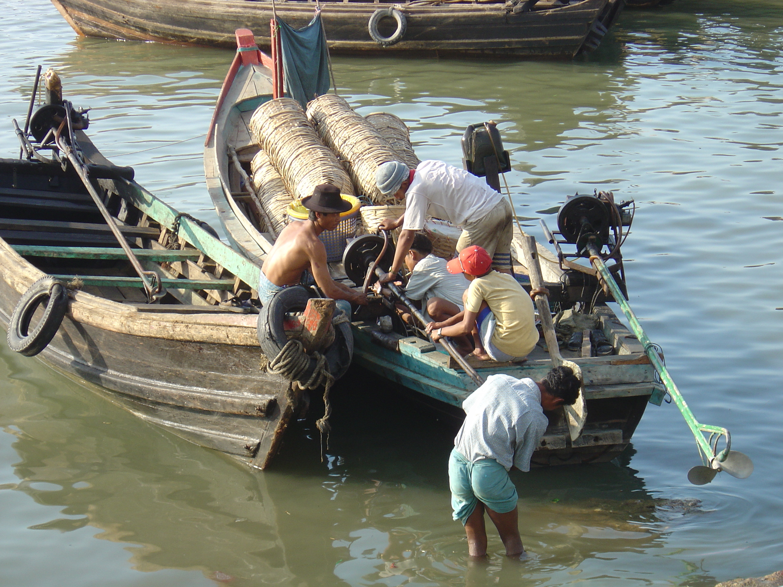 Picture Myanmar Myeik (Mergui) 2005-01 20 - Tours Myeik (Mergui)