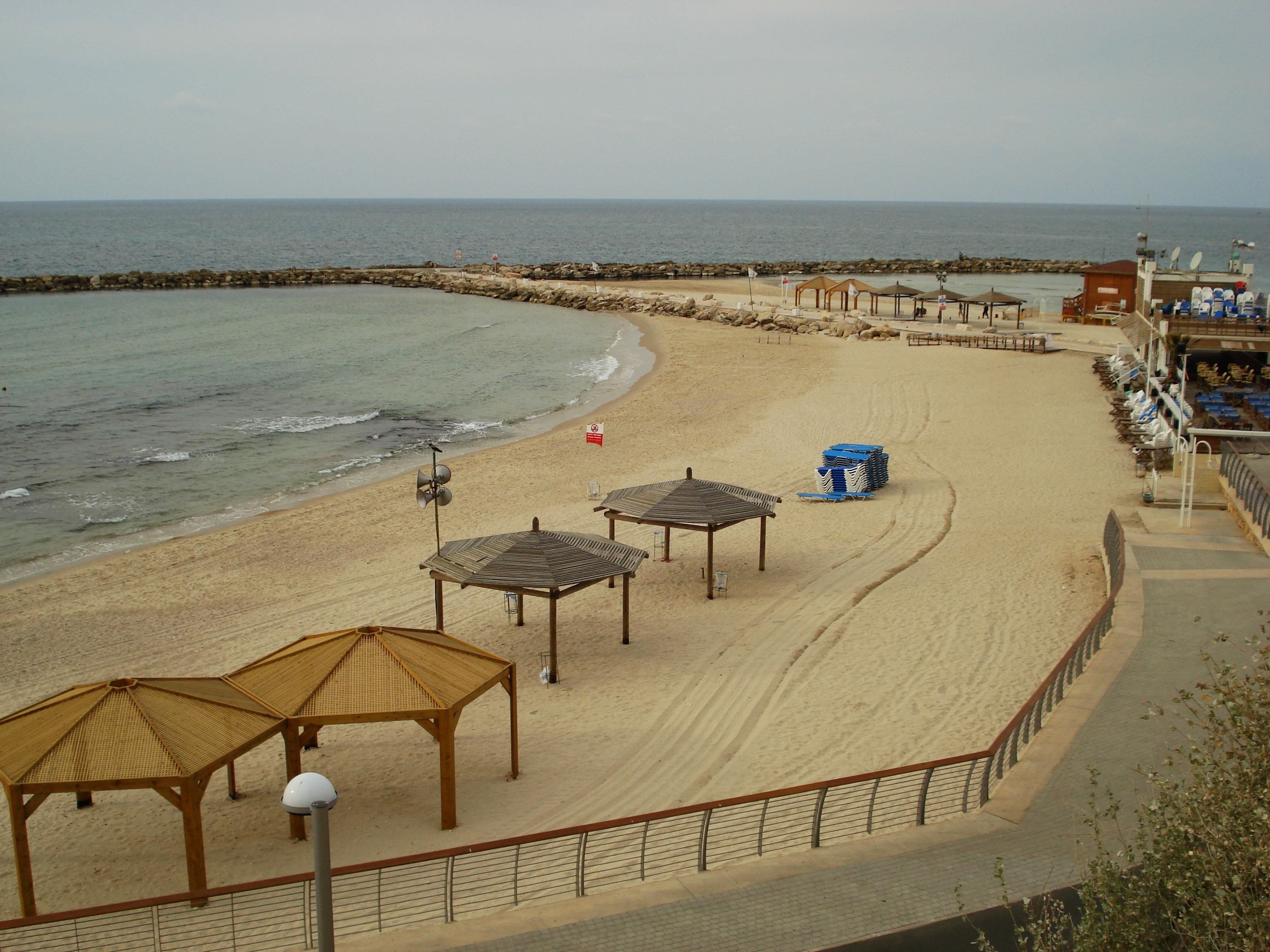 Picture Israel Tel Aviv Tel Aviv Sea Shore 2006-12 75 - Center Tel Aviv Sea Shore