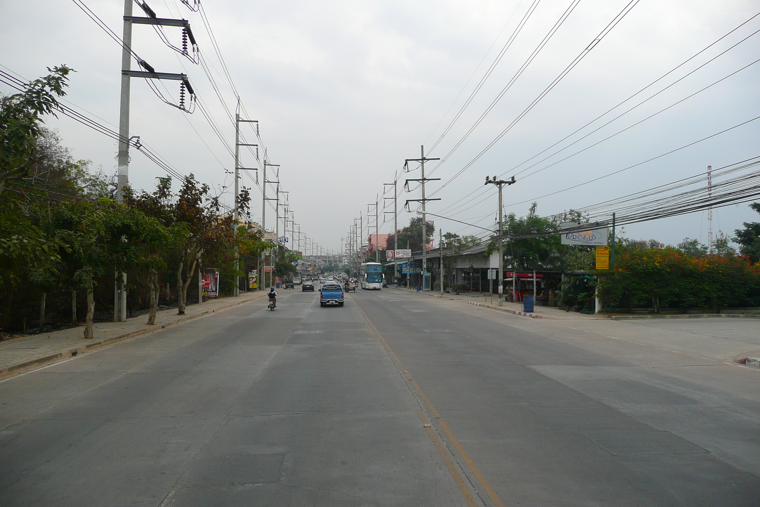 Picture Thailand Pattaya Theprasit 2008-01 47 - Journey Theprasit